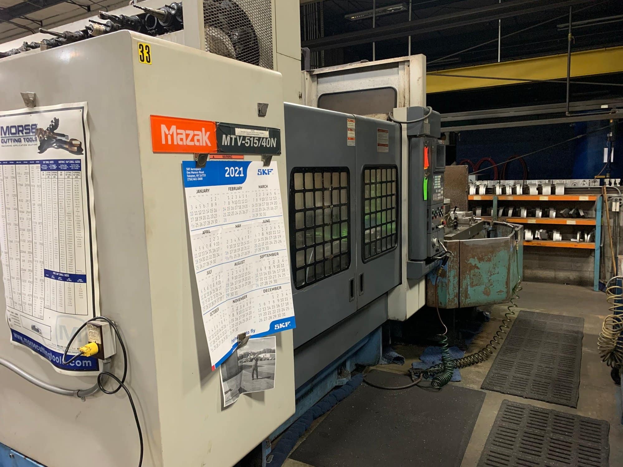 Mazak MTV 515/40N VMC, 1998 - 60 ATC, Chip Conveyor - Image 4