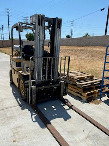 5,000 LB Capacity Daewoo G25S Forklift - Image 2