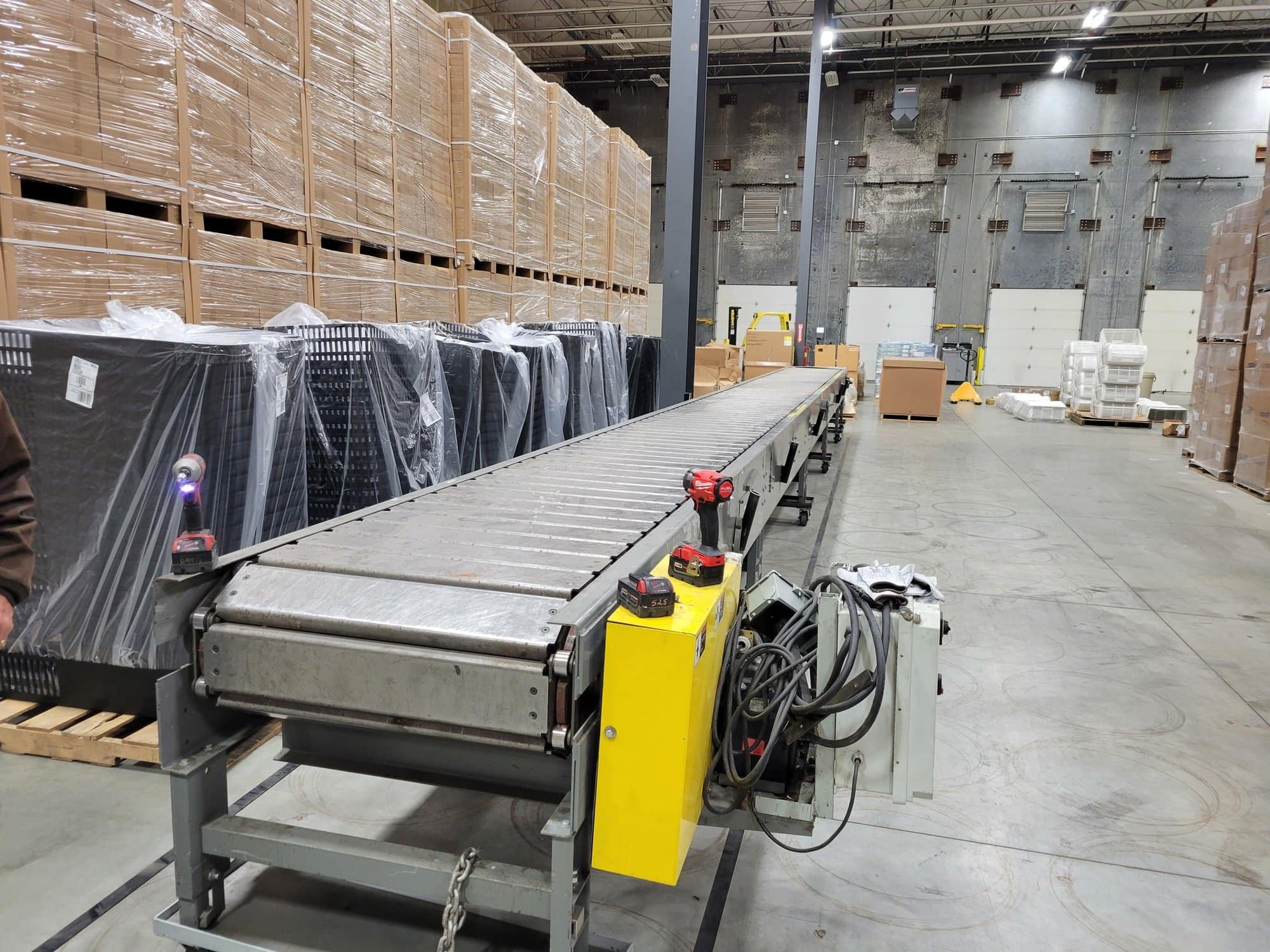 45' x 31" Lewco NS-SL6-31-540 Straight Slat Conveyor, 2016