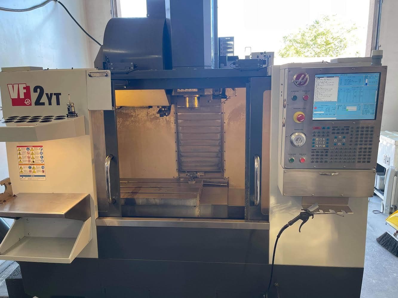 Haas VF-2YT VMC,2012 - 4th Wired, Renishaw Probe, P-cool