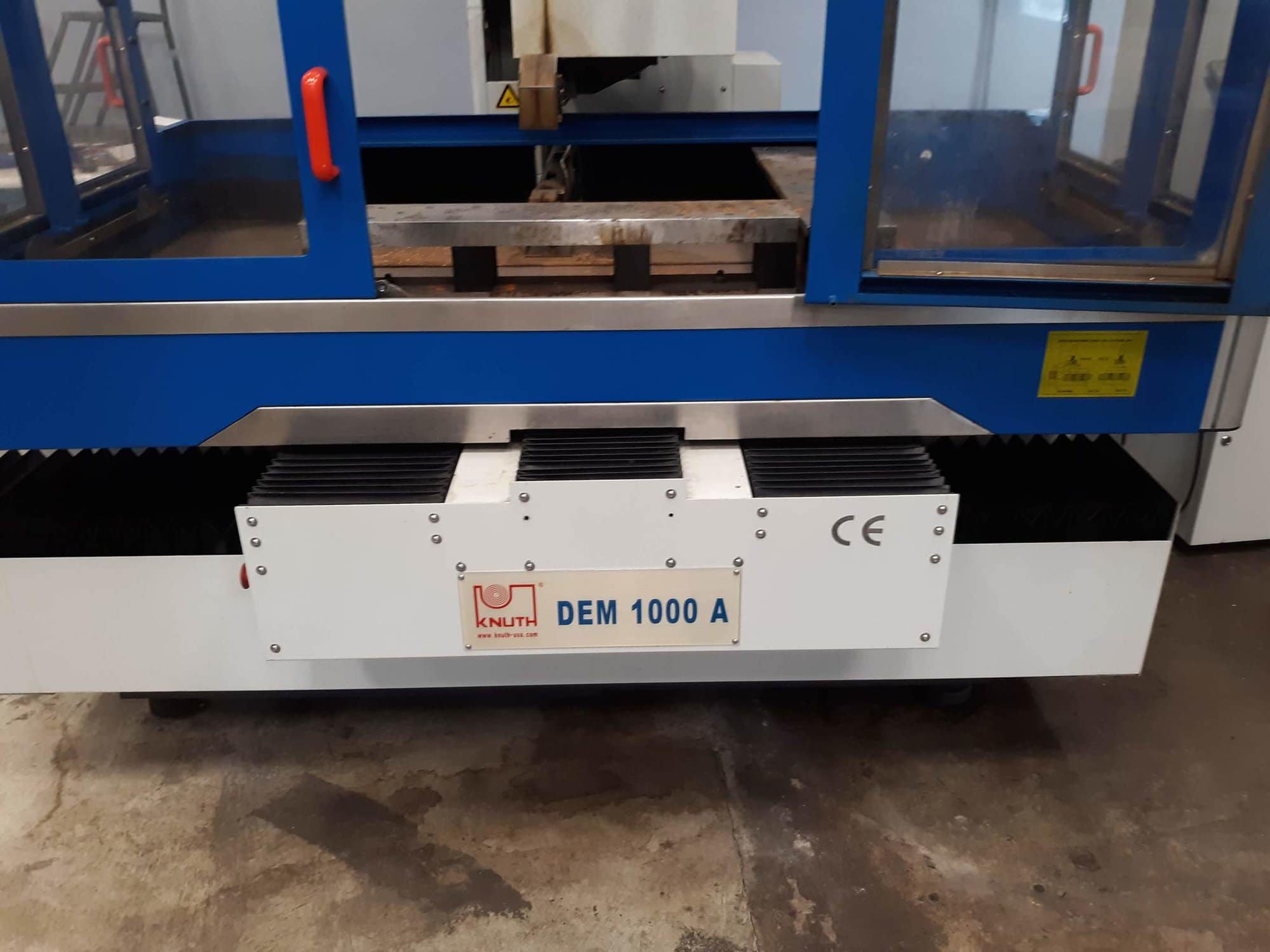 Knuth DEM 1000A Wire EDM, 2015- Bank Repo, RS232 Interface, Table Enclosure - Image 3