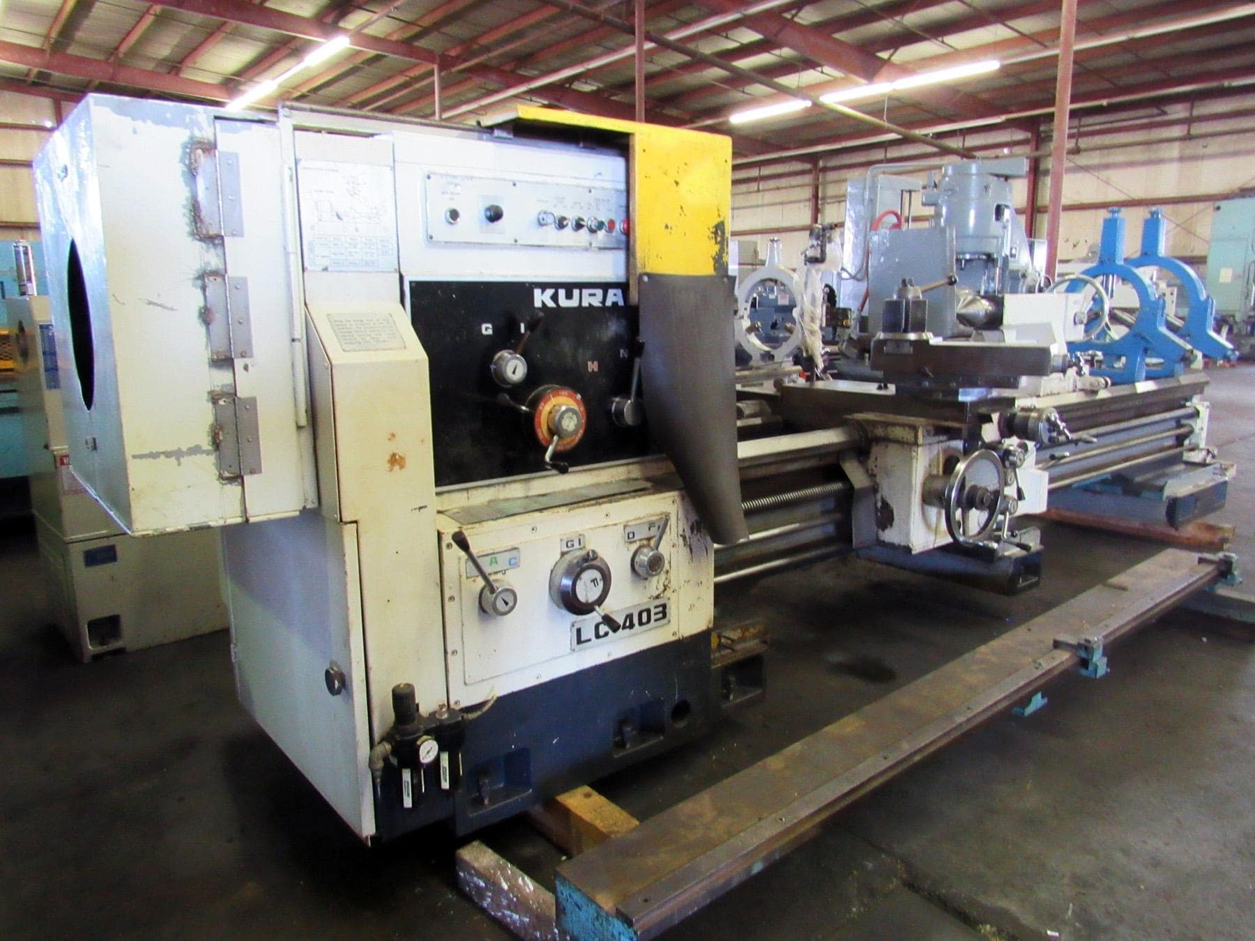 32" X 118" Kuraki LC-403 30 Hollow Spindle Lathe, 1978 - With 12.5" Spindle Bore