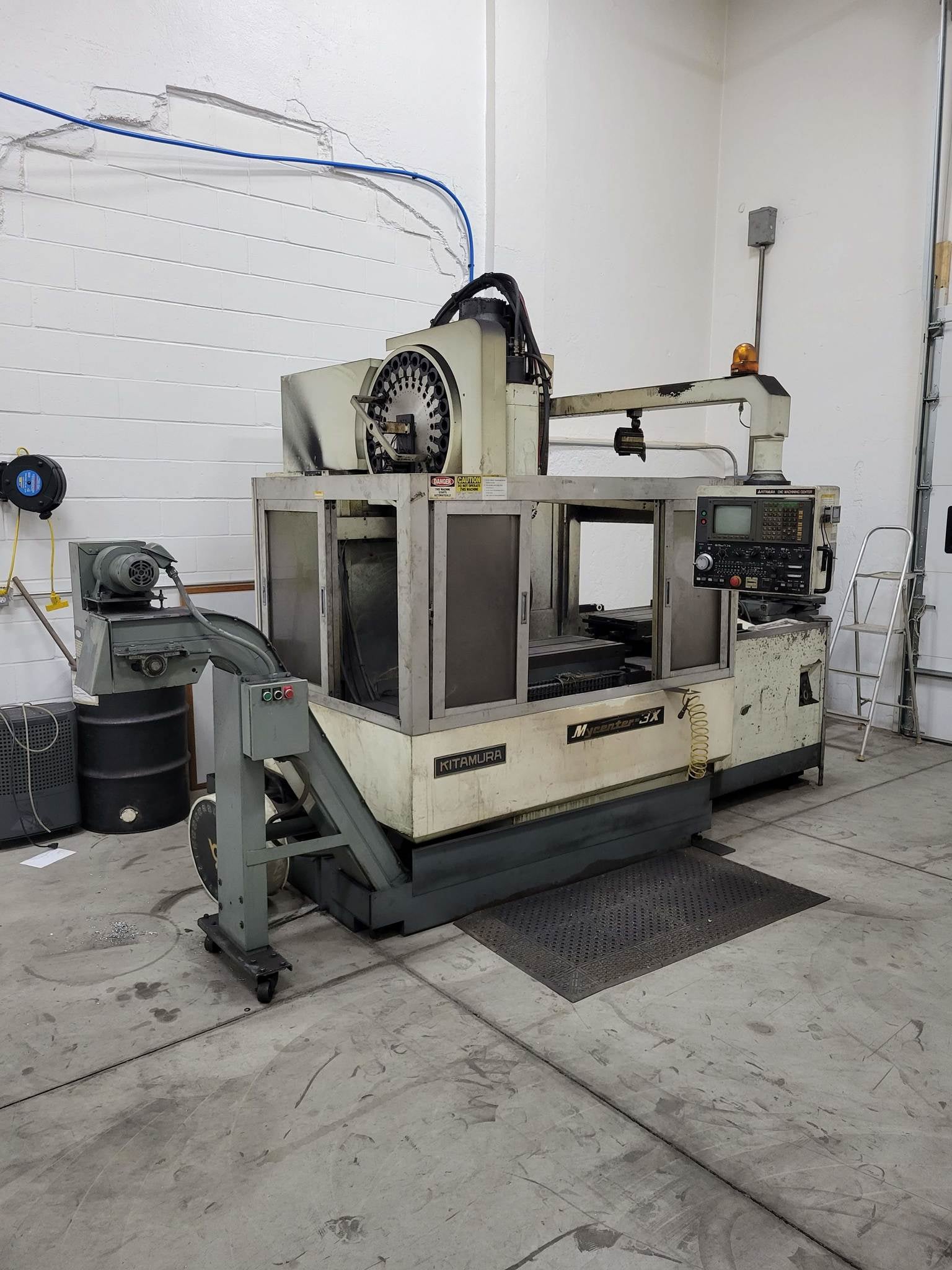 Kitamura Mycenter-3x VMC, 1994 - Available Immediately, Chip Conveyor, Pallet Changer