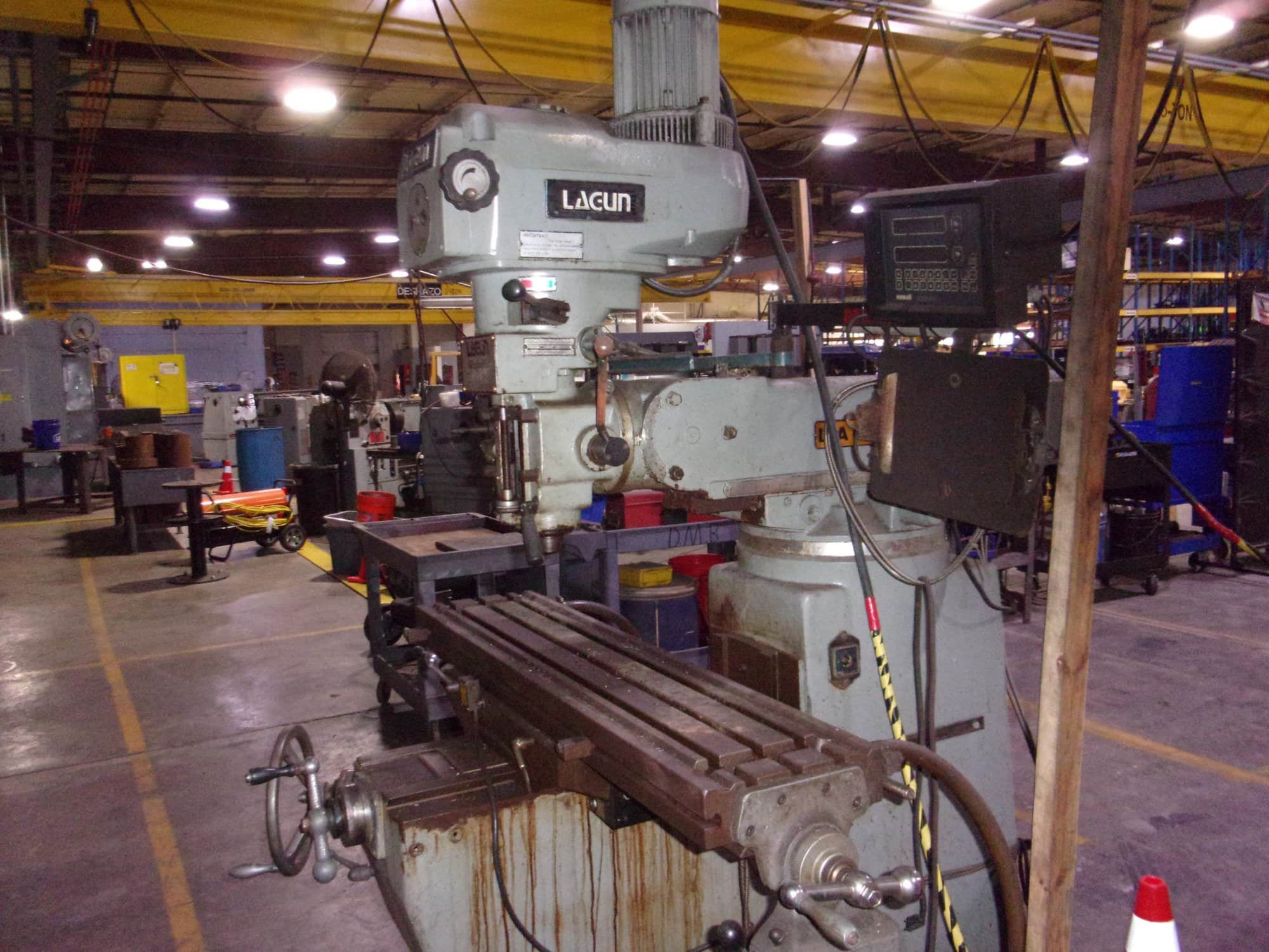 Lagun FTV-1 Knee Mill, 1980 - With Digital Readout