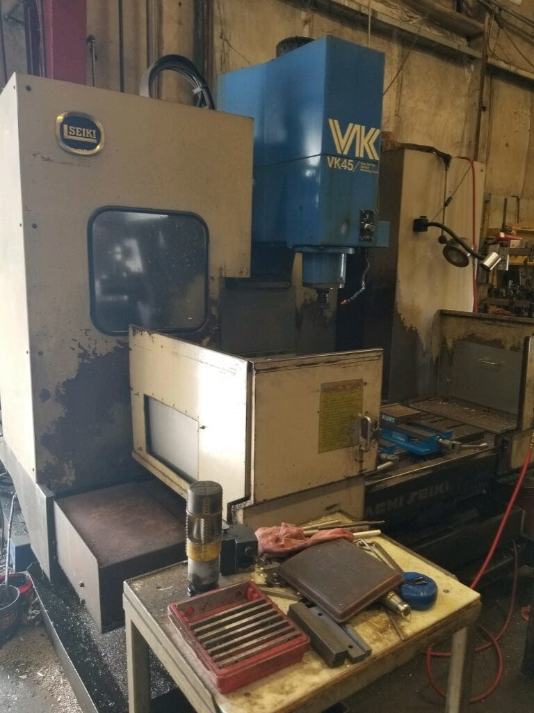 Hitachi Seiki VK45 VMC, 1987
