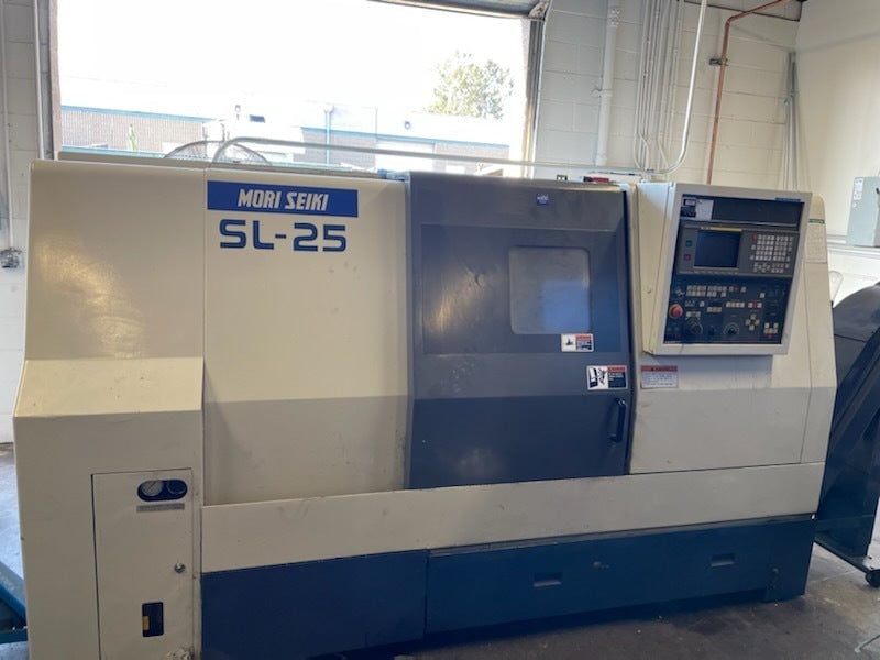 Mori Seiki SL-25B CNC Lathe, 2000 - Tailstock, Chip Conveyor