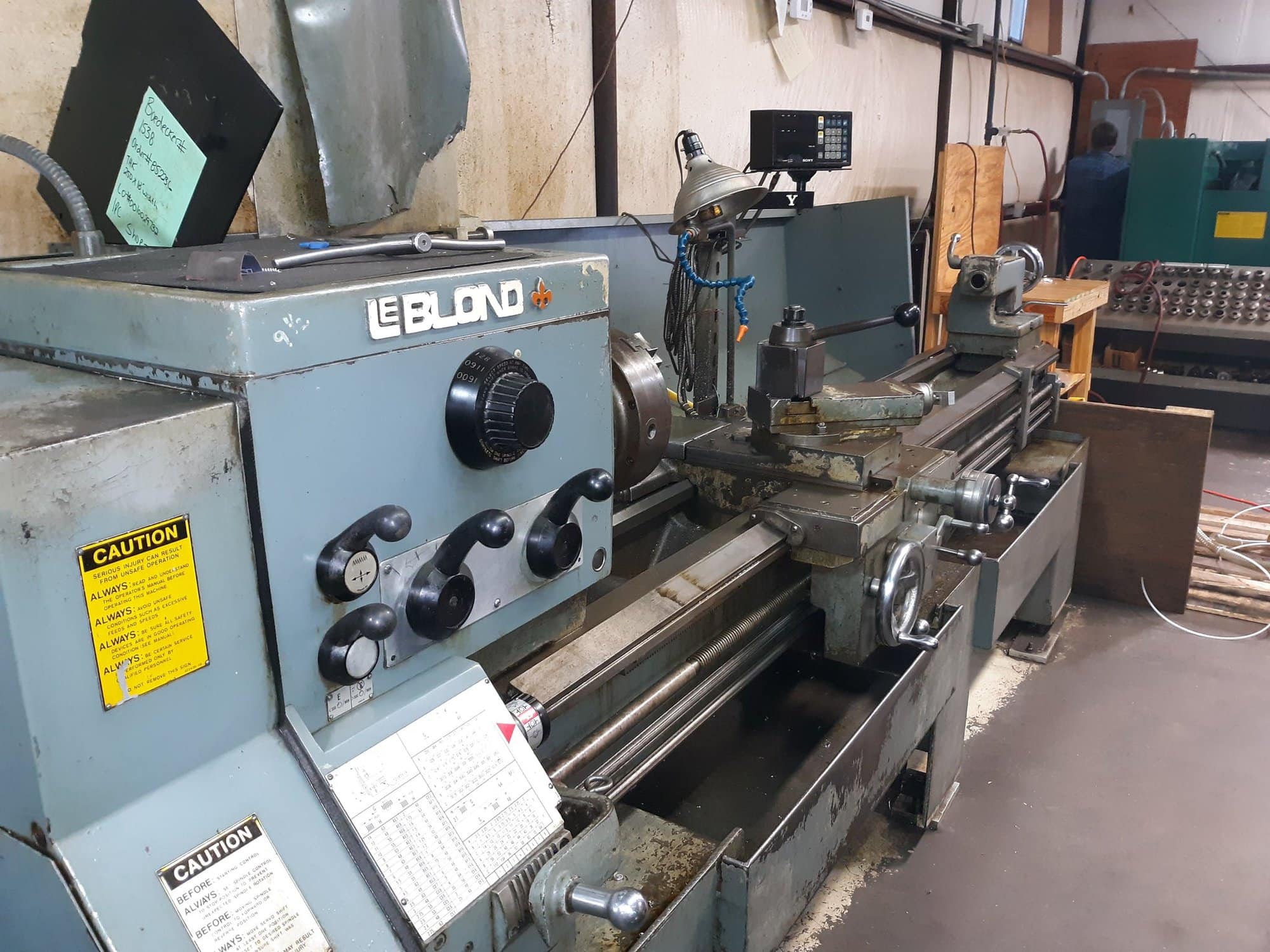 Leblond Regal 19" x 102" Manual Engine Lathe, 1981