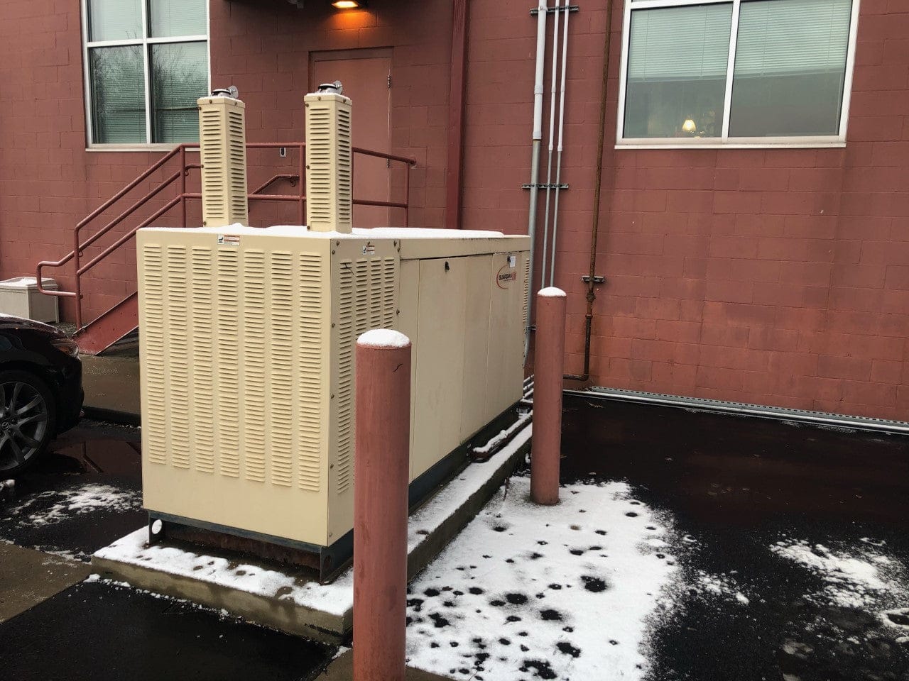 Generac Model QT08046KNAN 80KW Natural Gas Generator, 2008