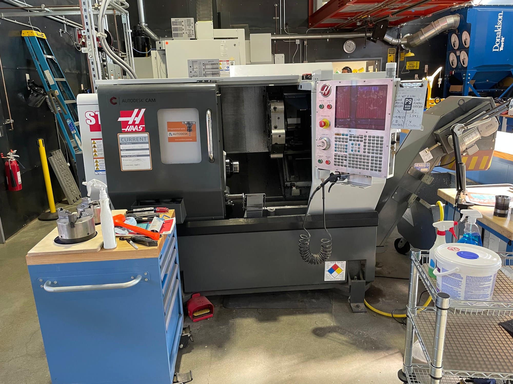 Haas ST-10Y CNC Lathe, 2013 - Y Axis, Lots of tooling included, Parts Catcher - Image 2