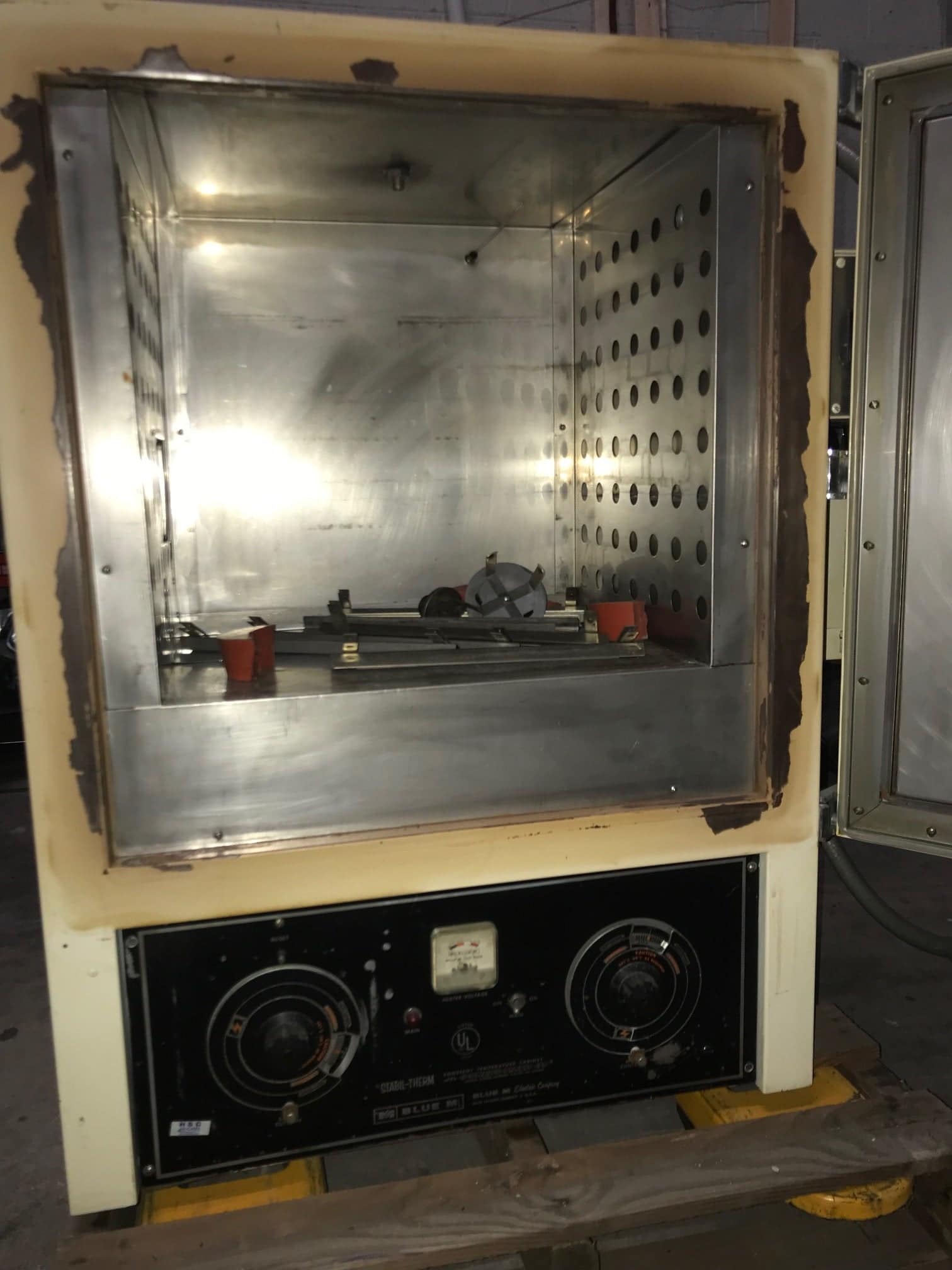 Blue M 0V-490A-2 Oven