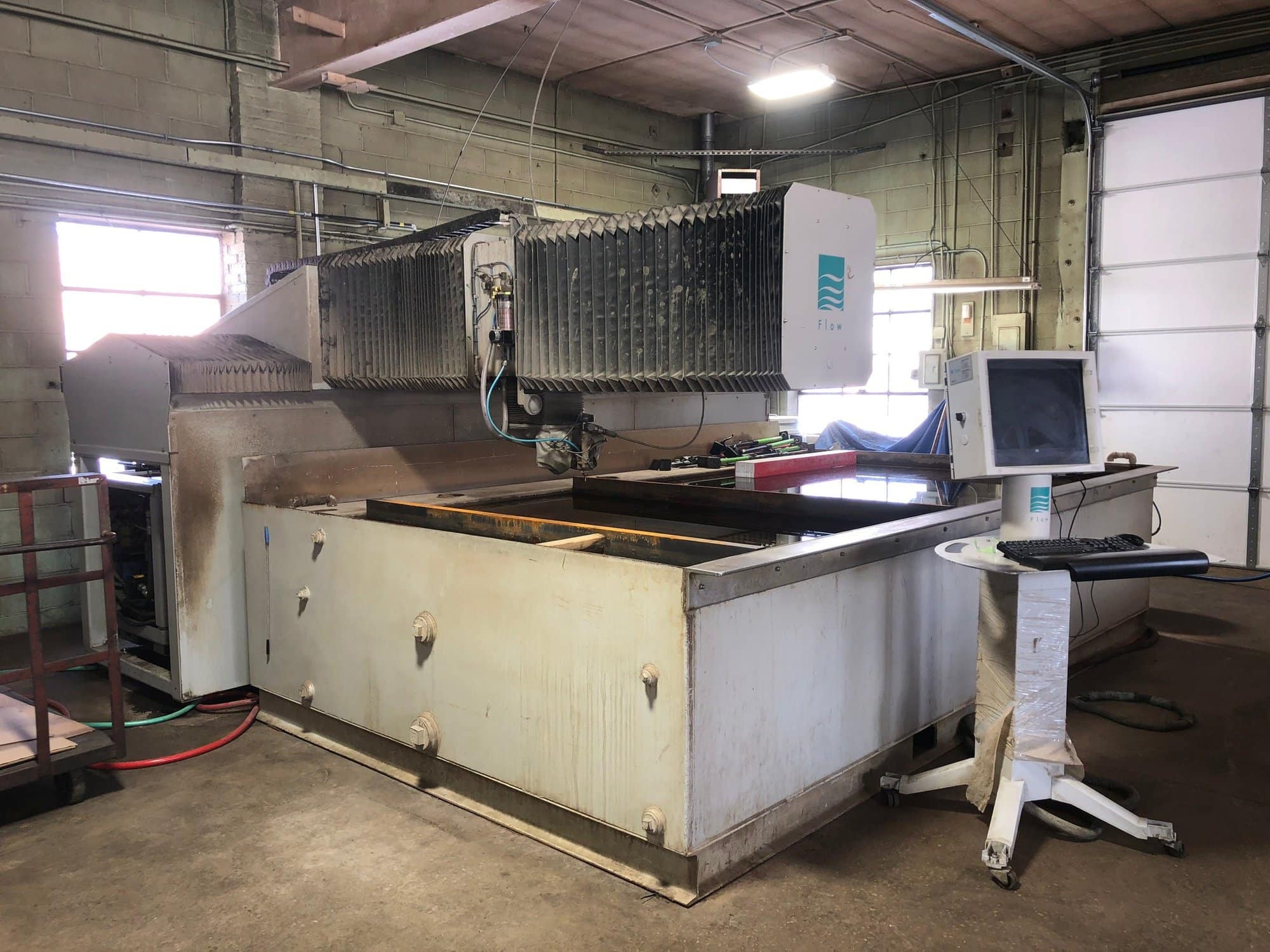 6' x 13' Flow Mach 3 4020b CNC Waterjet, 2008- 87,000 PSI