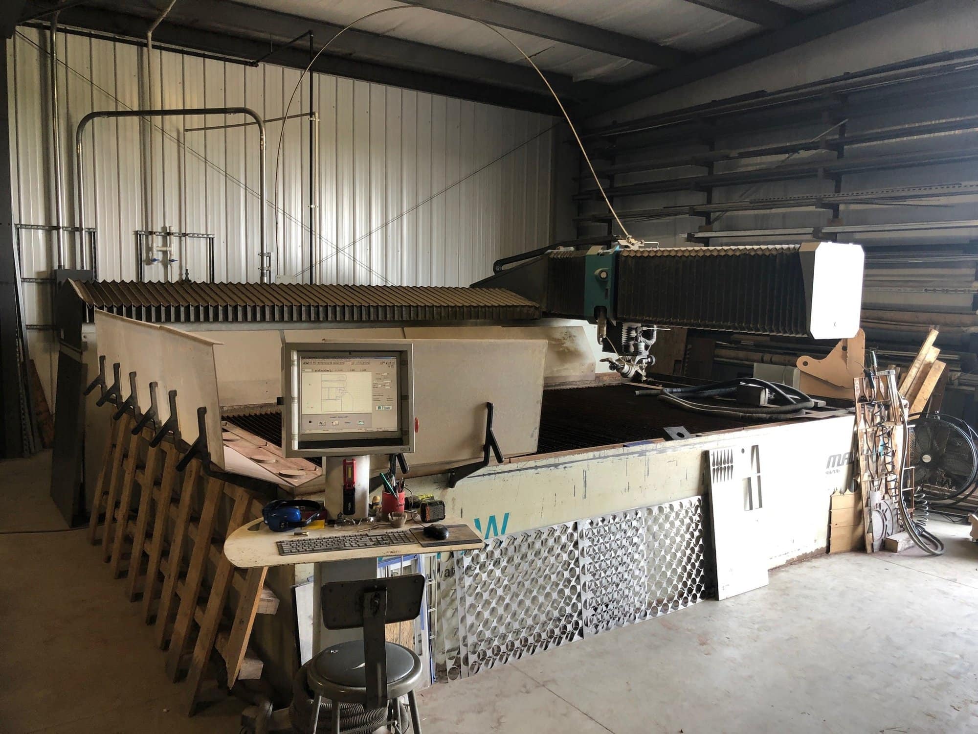 6' x12' Flow Mach 4 4020B 5-Axis Waterjet XD, 2012- 94,000 PSI, Bevel and 3D Part Cutting
