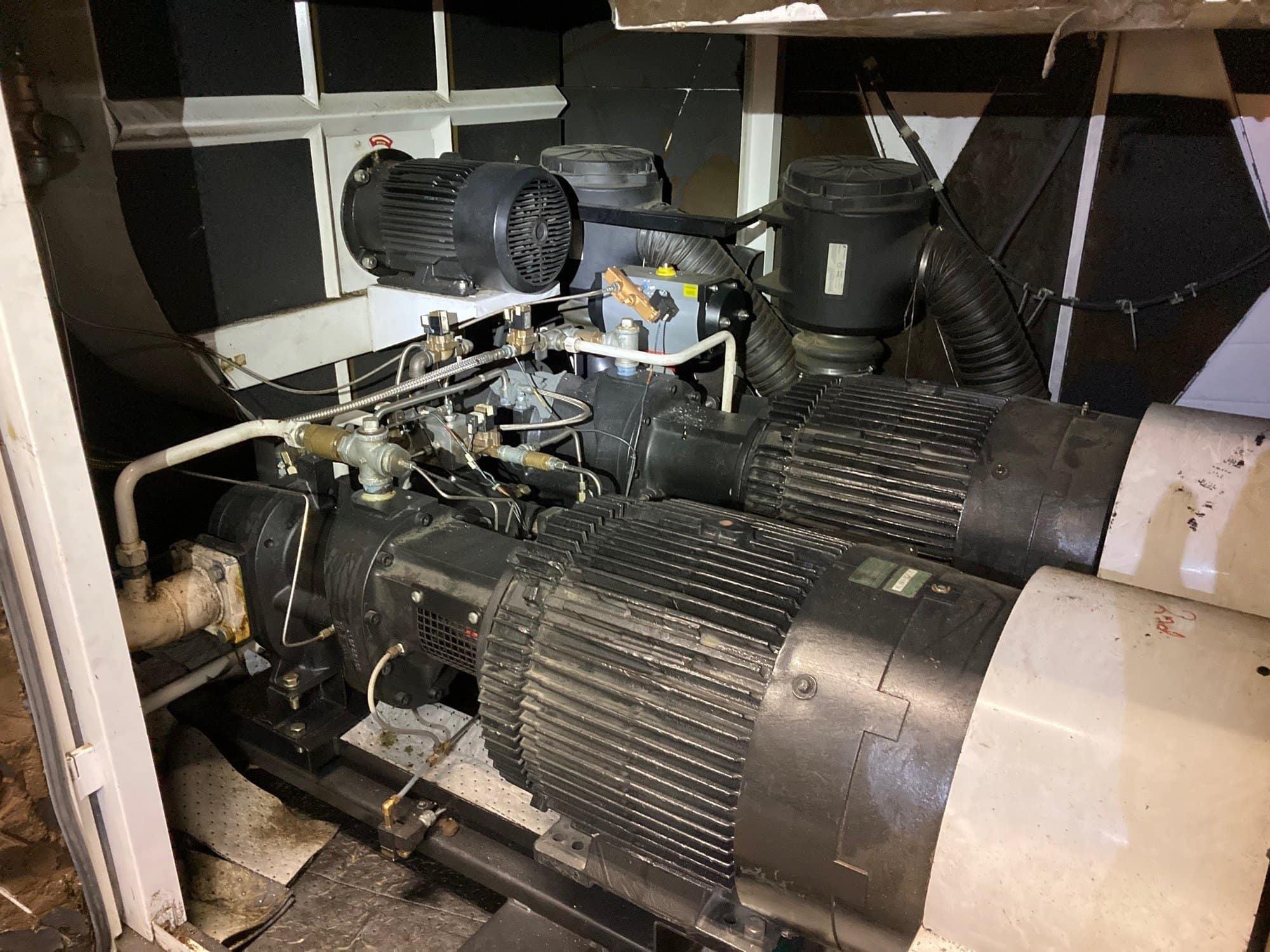 250 Gardner Denver VST110-180A Air Compressor Unit 2, 2006