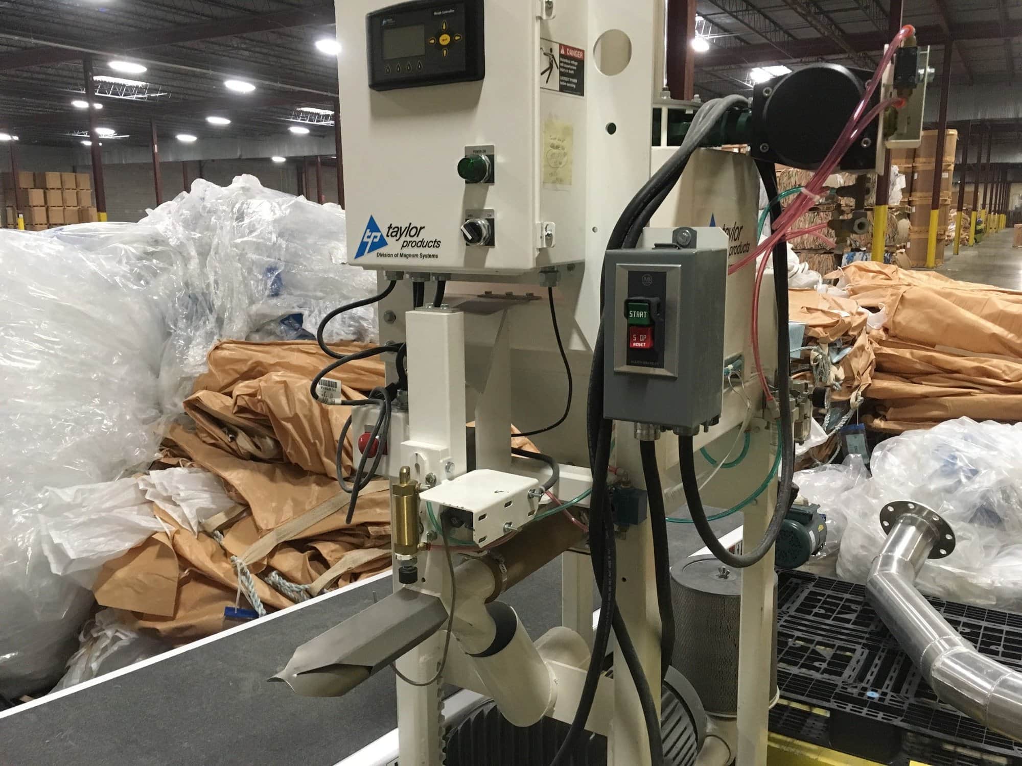 Taylor Products Type-C Valve Type Bagger , 15 -125 Lb Bag Capacity