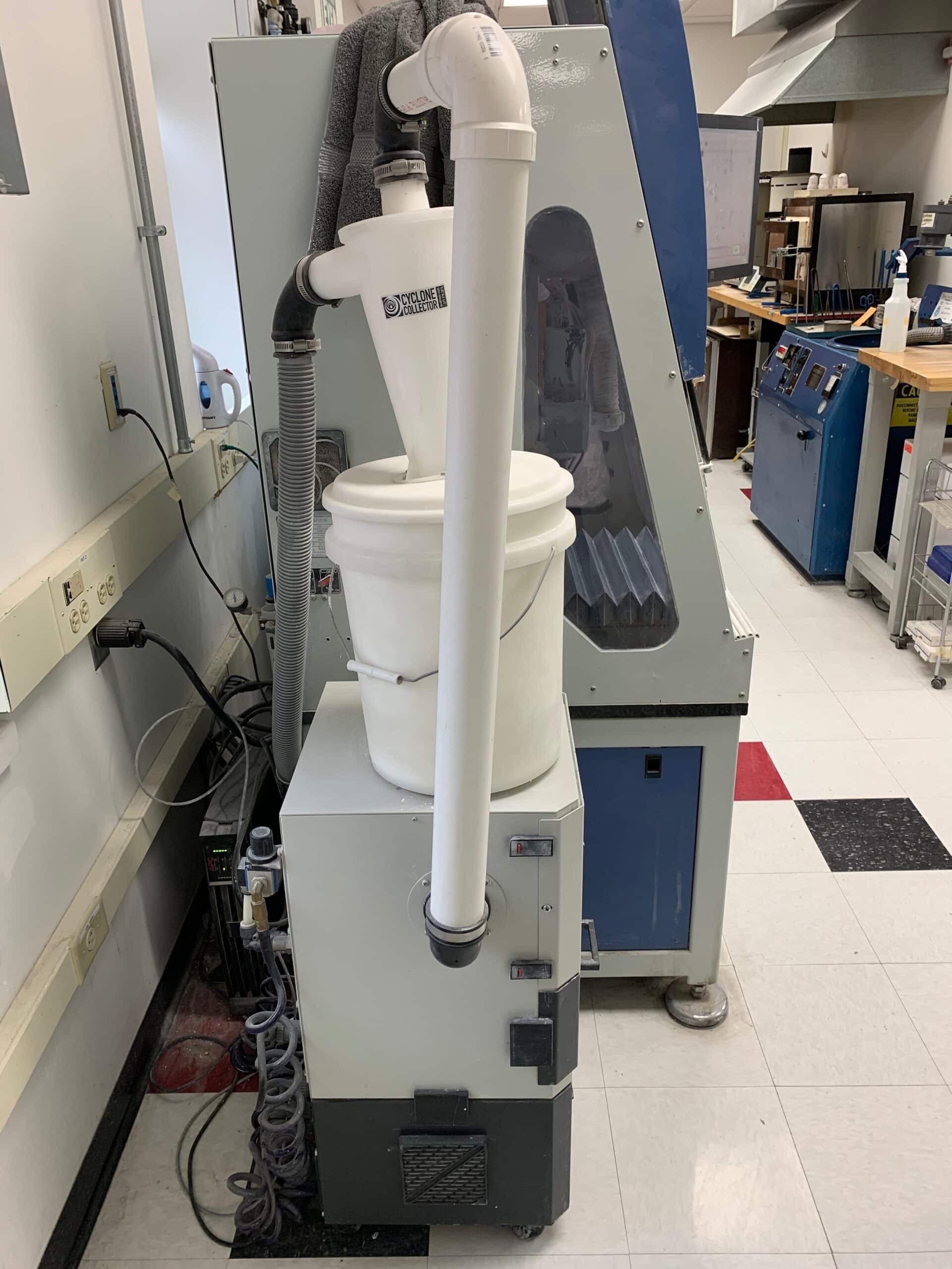Yena Makina D30 5 Axis Wet/Dry Dental Mill, 2013 - CNC Dental Mill - Image 4