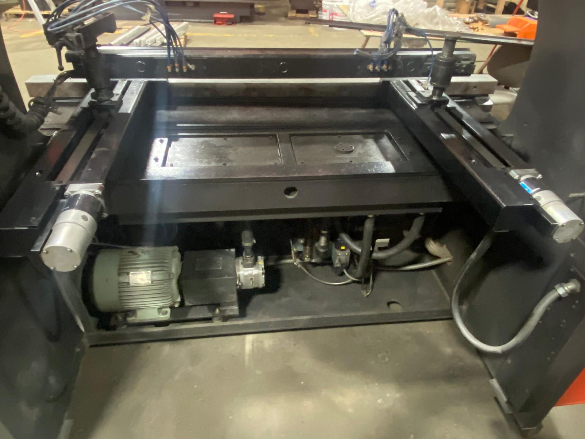 88 Ton x 6.8' Amada FBD 8020 CNC Press Brake, 1988 - 2 Axis Backgauge (Rebuilt) - Image 3