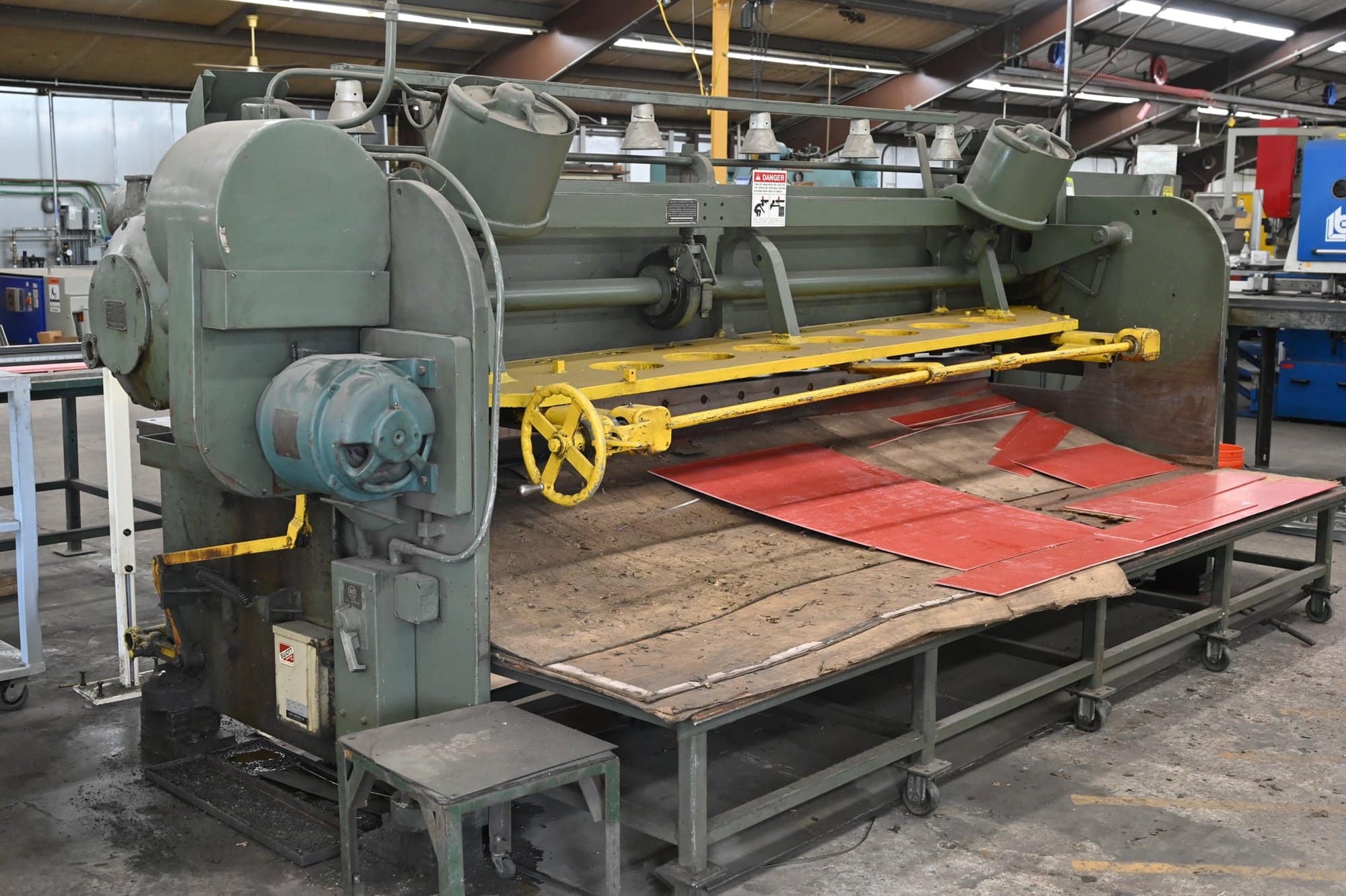 3/16" x 12' Cincinnati 1412 Shear, 1974 - Squaring Arm - Image 5