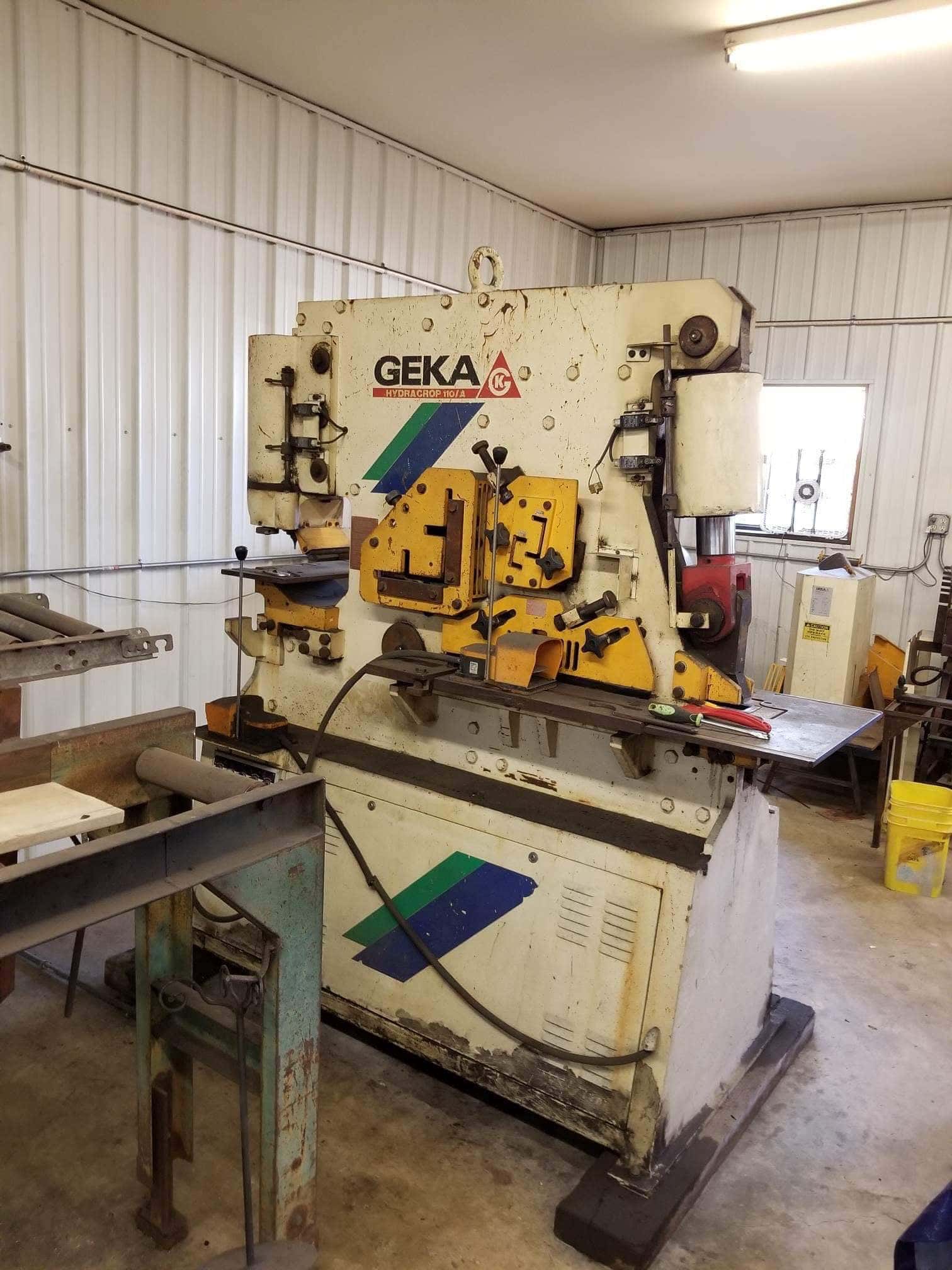 Geka Hydracrop 110/A 120 Ton Ironworker, Year 2000, Tooling Included - Image 2