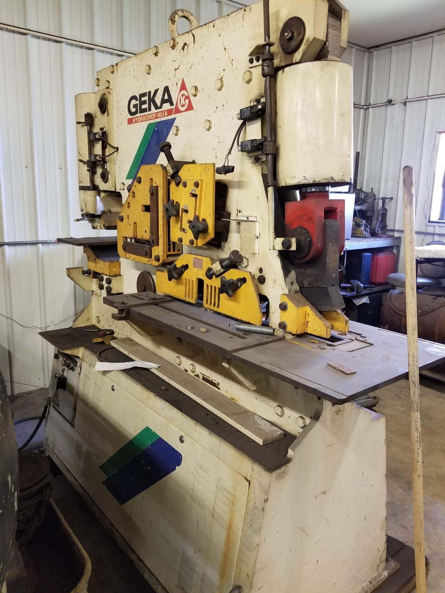 Geka Hydracrop 110/A 120 Ton Ironworker, Year 2000, Tooling Included