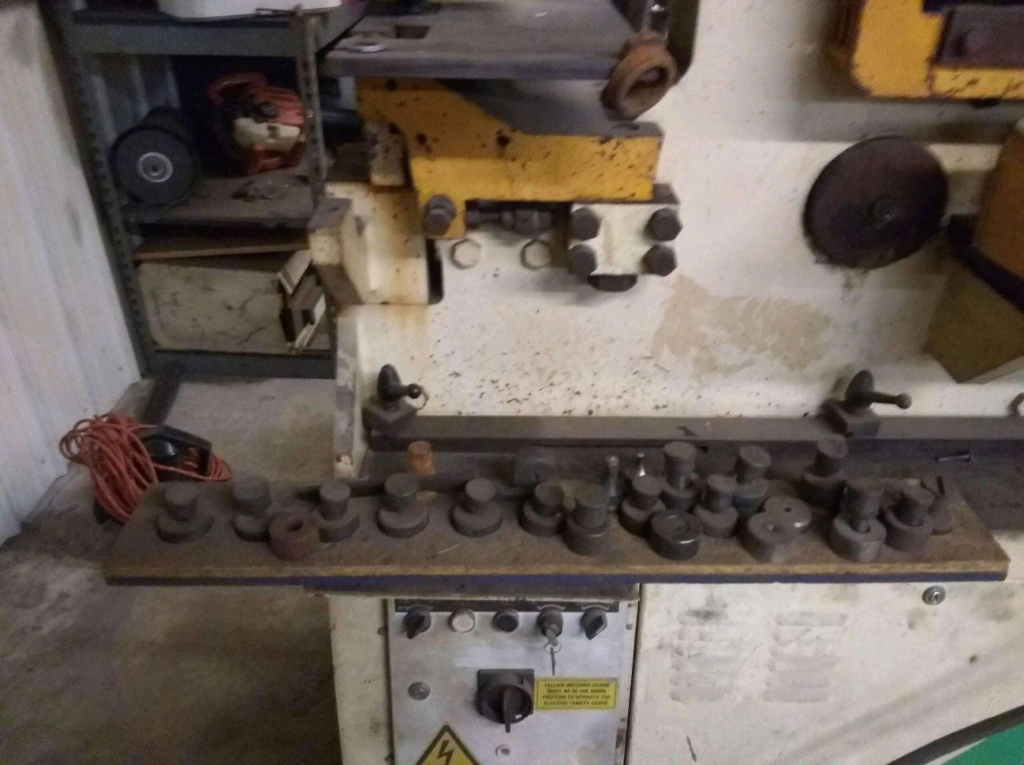 Geka Hydracrop 110/A 120 Ton Ironworker, Year 2000, Tooling Included - Image 4