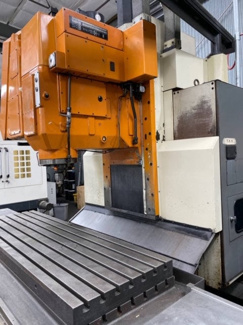 Leblond Makino FNC 156 Vertical Machining Center - Image 6