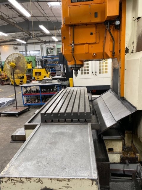 Leblond Makino FNC 156 Vertical Machining Center - Image 7