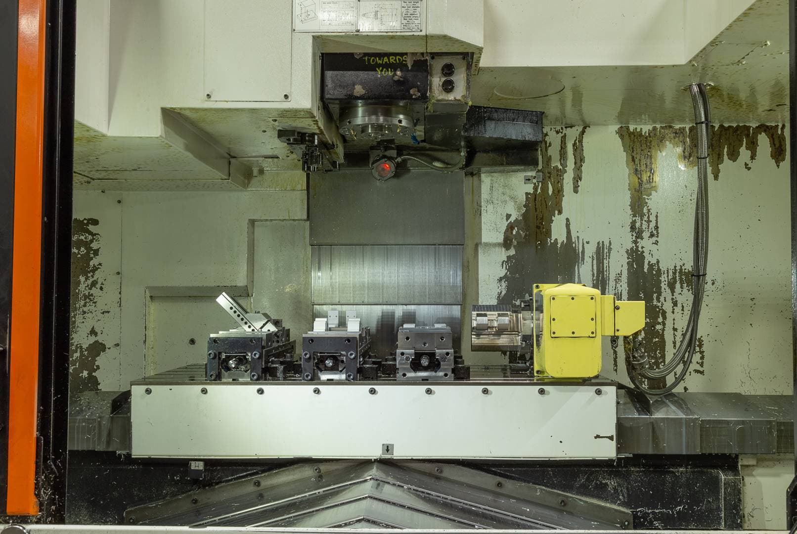 Mazak Vertical Center Smart 530C VMC, 2011 - TSC, Nikken 4th Axis, Video - Image 5