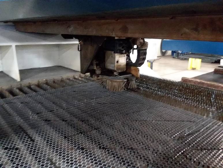 2000 Watt Trumpf 2030 CO2 Laser, 2007- 5' x 10', Load Unload System - Image 4