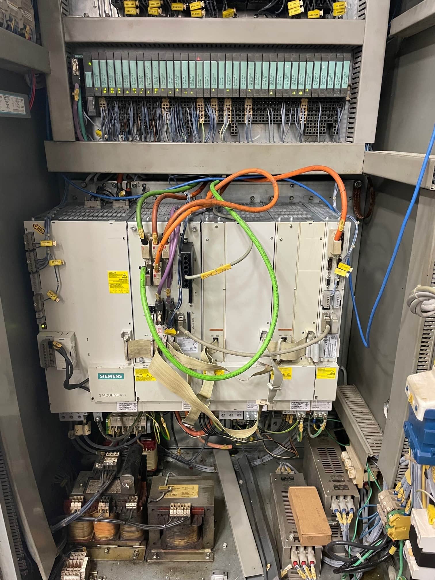 Deckel Maho DMC 64V VMC, 2003- Chip Conveyor, 4th Axis Wired - Image 6