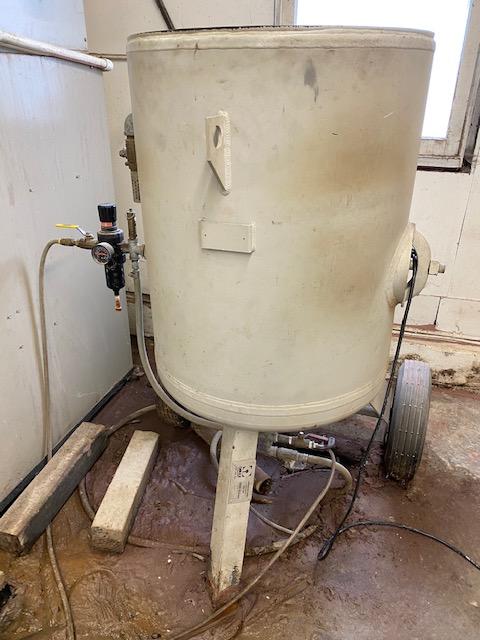 Omax 2652 Waterjet, 2000 - Flow 6X Hydraulic Intensifier Pump, 24" x 48" Cutting Area, Video, Under Power - Image 2