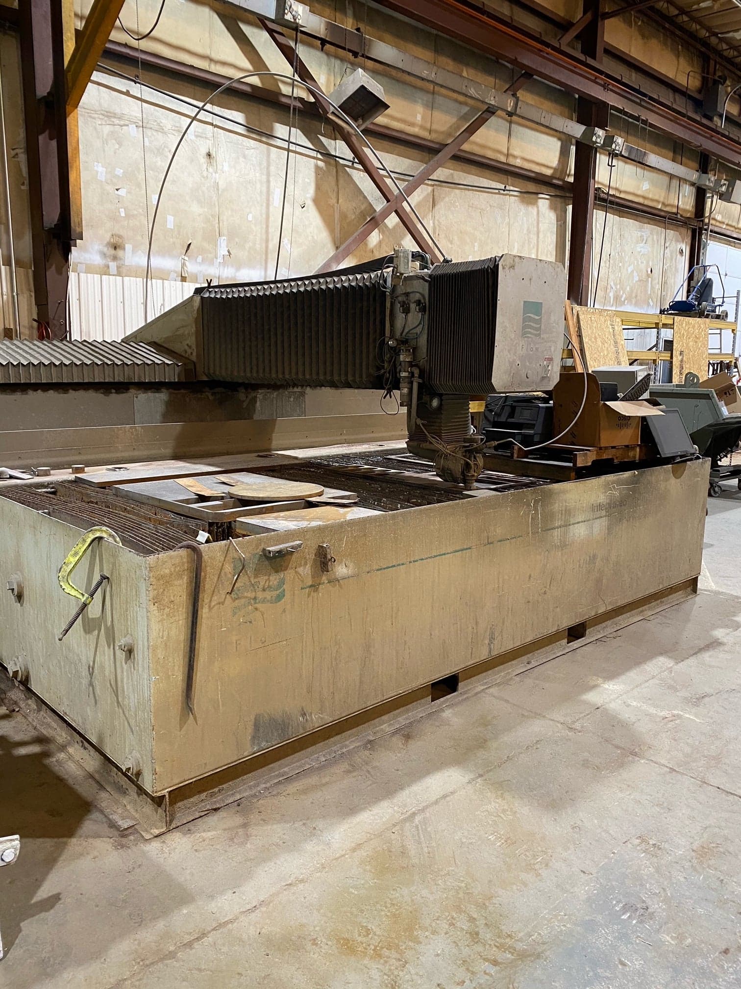 6' x 12' Flow IFB Waterjet, 2007- 87,000 PSI - Image 10