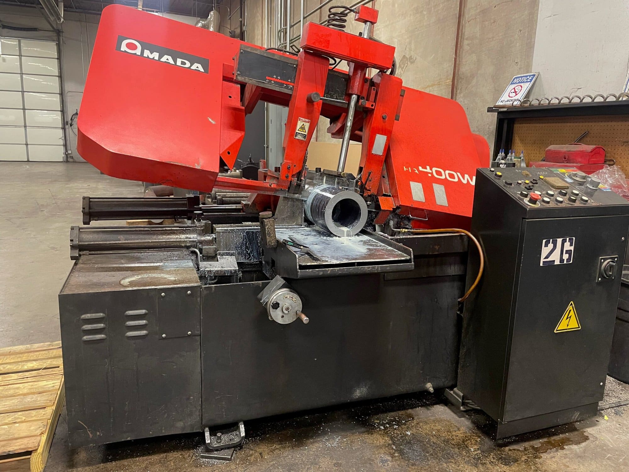 16.3" x 16.3" Amada HA400W Automatic Horizontal Band Saw, 2012 - Image 4
