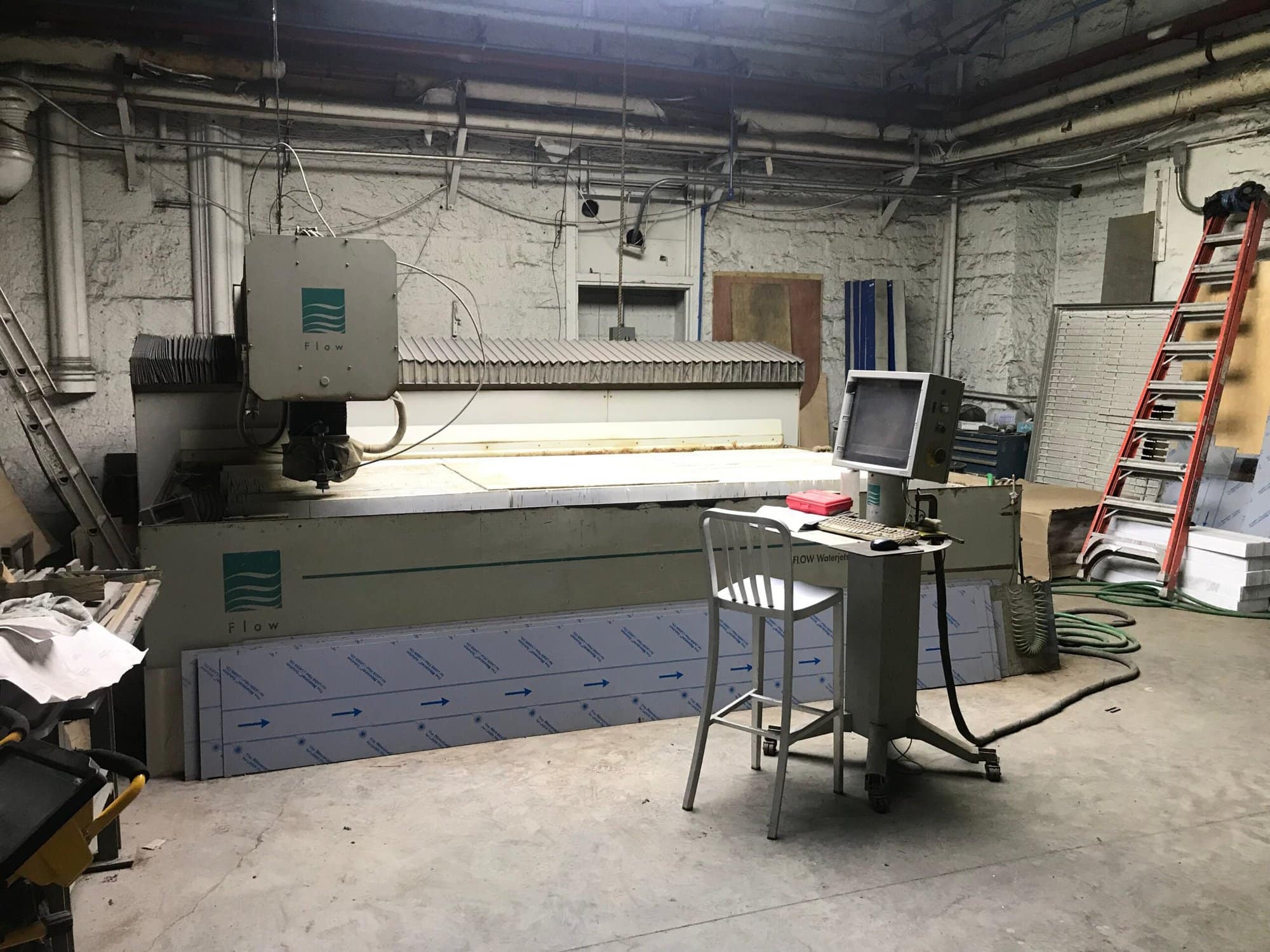 6' x 12' Flow Integrated Flying Bridge 6012 Waterjet, 2005 - 55,000 PSI