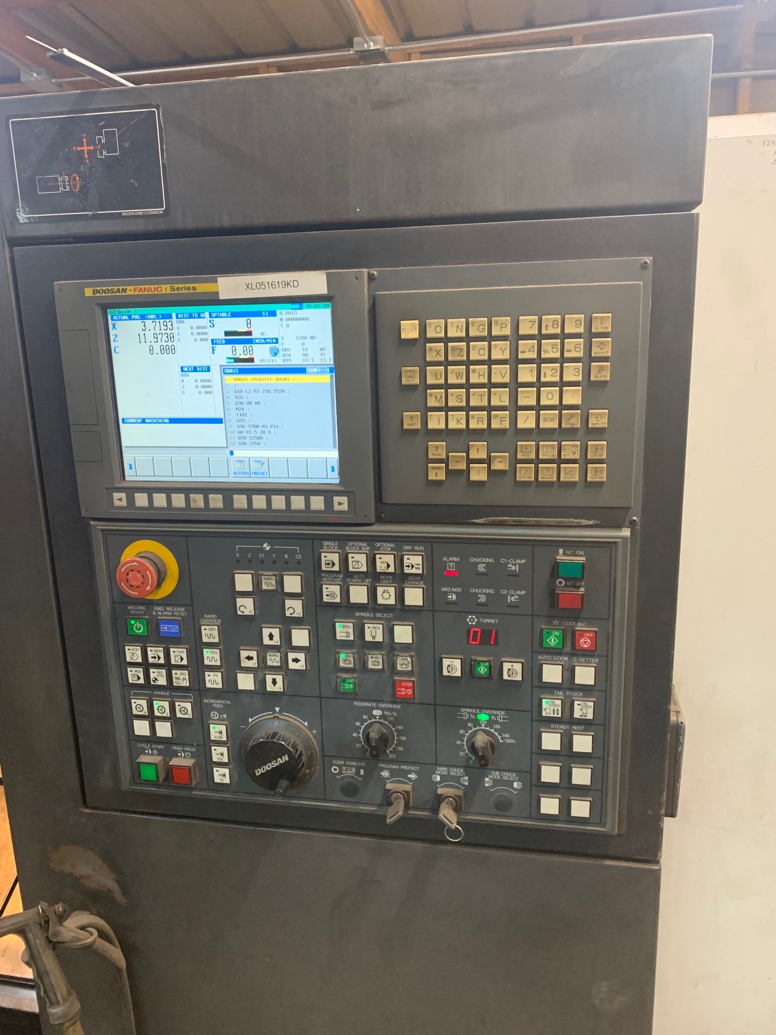 Doosan Puma 2600M CNC Lathe, 2012 - Live Tooling, Chip Conveyor, Tailstock - Image 3
