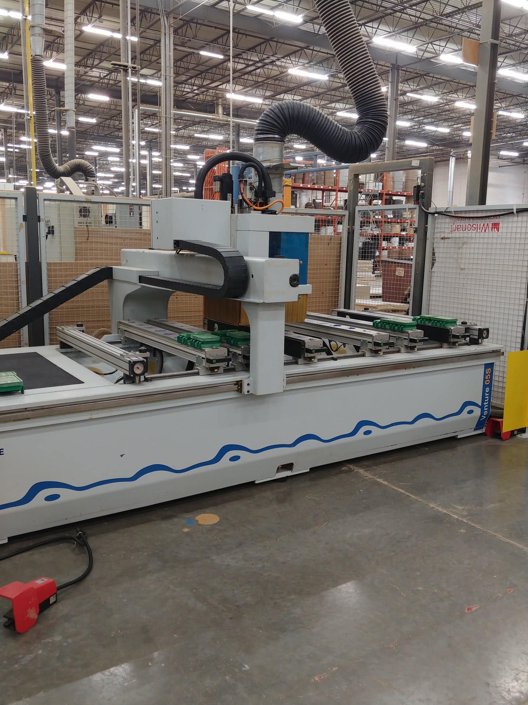 Weeke Venture 05S CNC Router, 2007 - Vacuum Pump, Scrap Conveyor, Handheld Pendant - Image 3