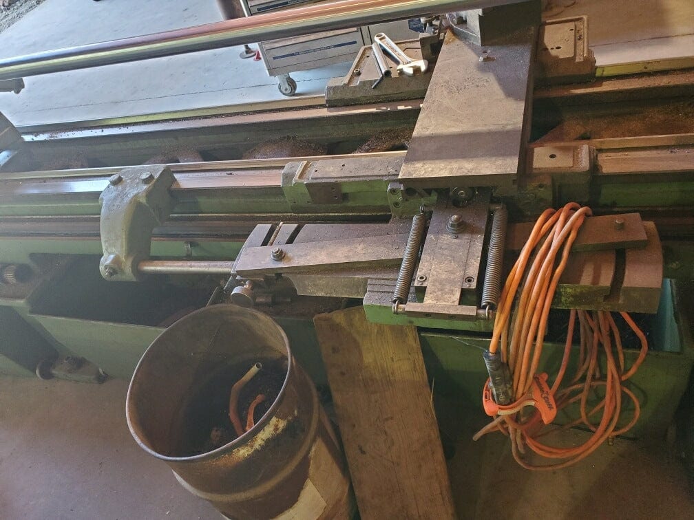 Kingston HL-3000 Gap Bed Lathe - 1981 - Image 4