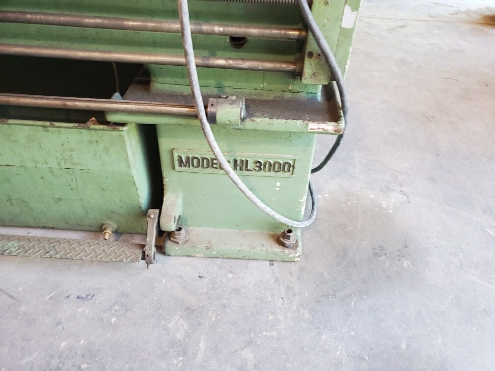Kingston HL-3000 Gap Bed Lathe - 1981 - Image 6