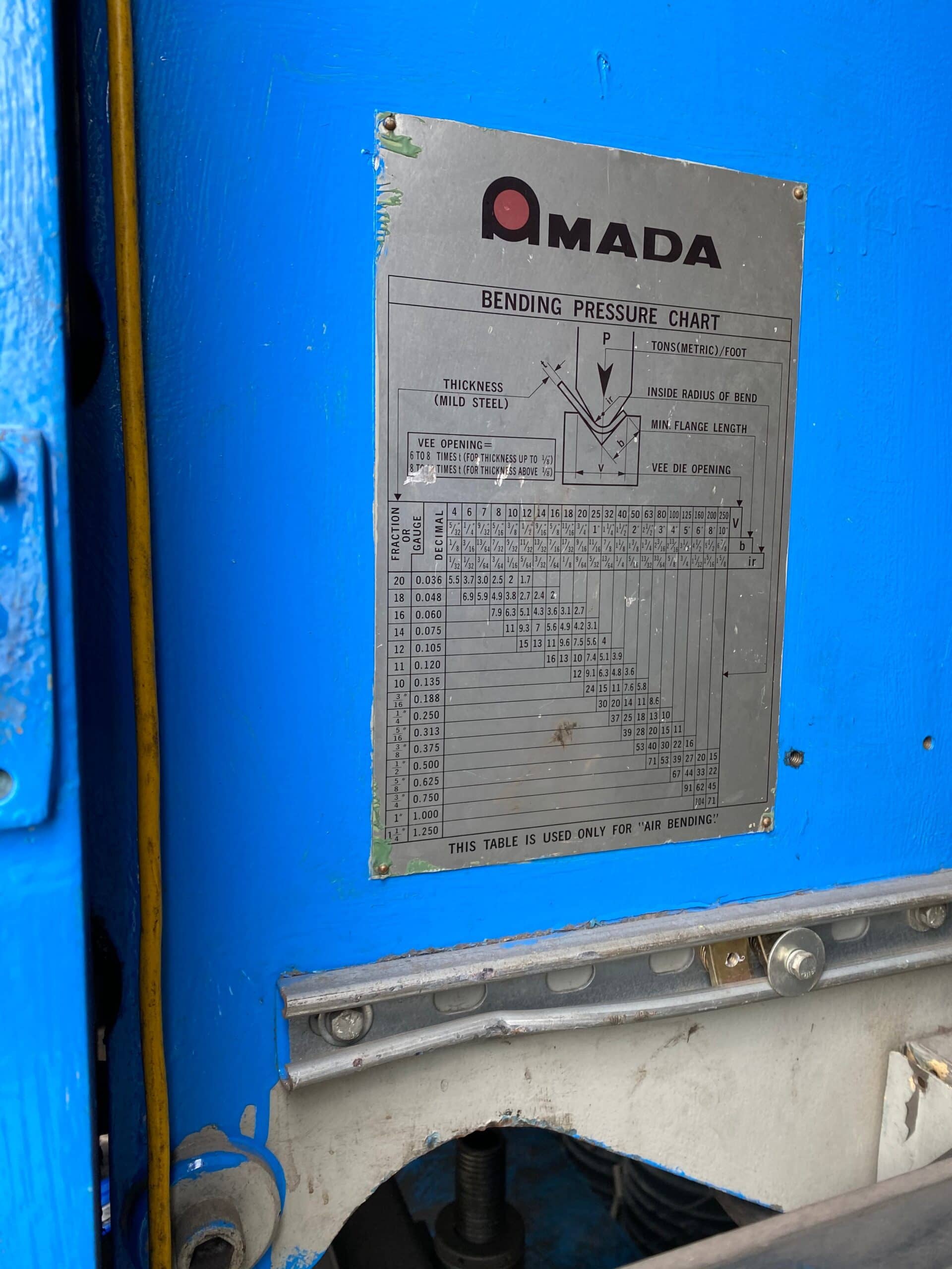 100 Ton x 10' Amada RG-100 CNC Press Brake, 1984 - NC-9EX Control - Image 10