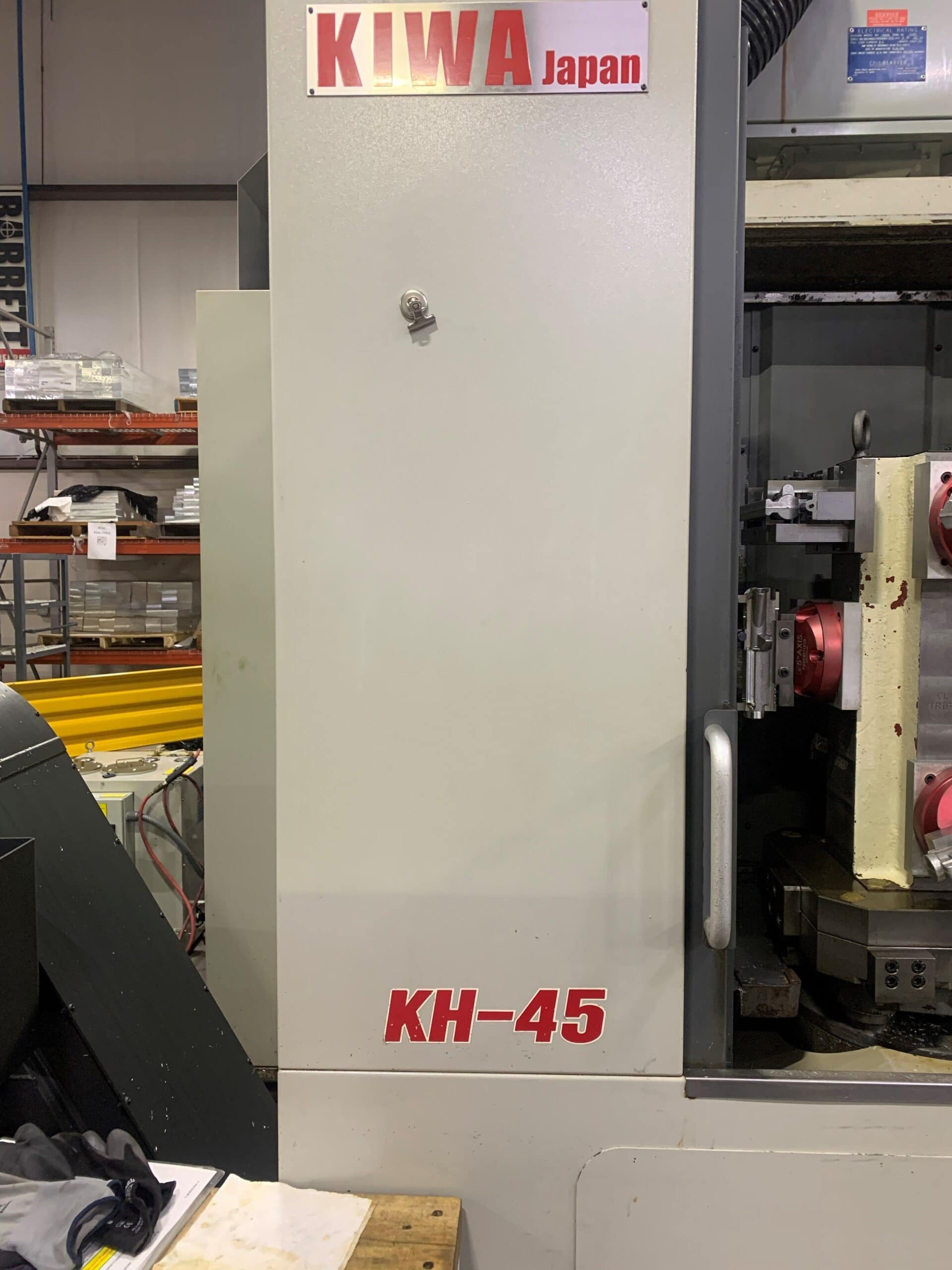 Kiwa KH-45 HMC, 2007 -Dual Pallet, TSC, Tombstones,Chip Conveyor, Renishaw Probe - Image 4