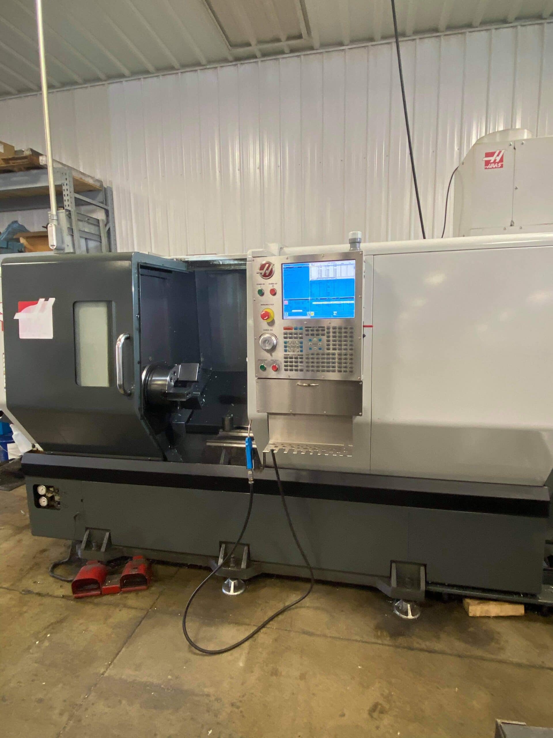 Haas ST-35 CNC Lathe, 2015 - 4" Bar Cap, 12" Chuck, USB, Hi Pressure Coolant, Video - Image 4