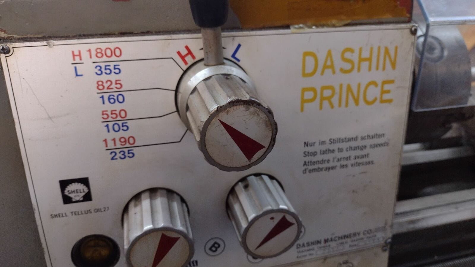 Dashin Prince 1340 Manual Engine Lathe, 1978 - Tailstock - Metric & Standard Threading - Image 4