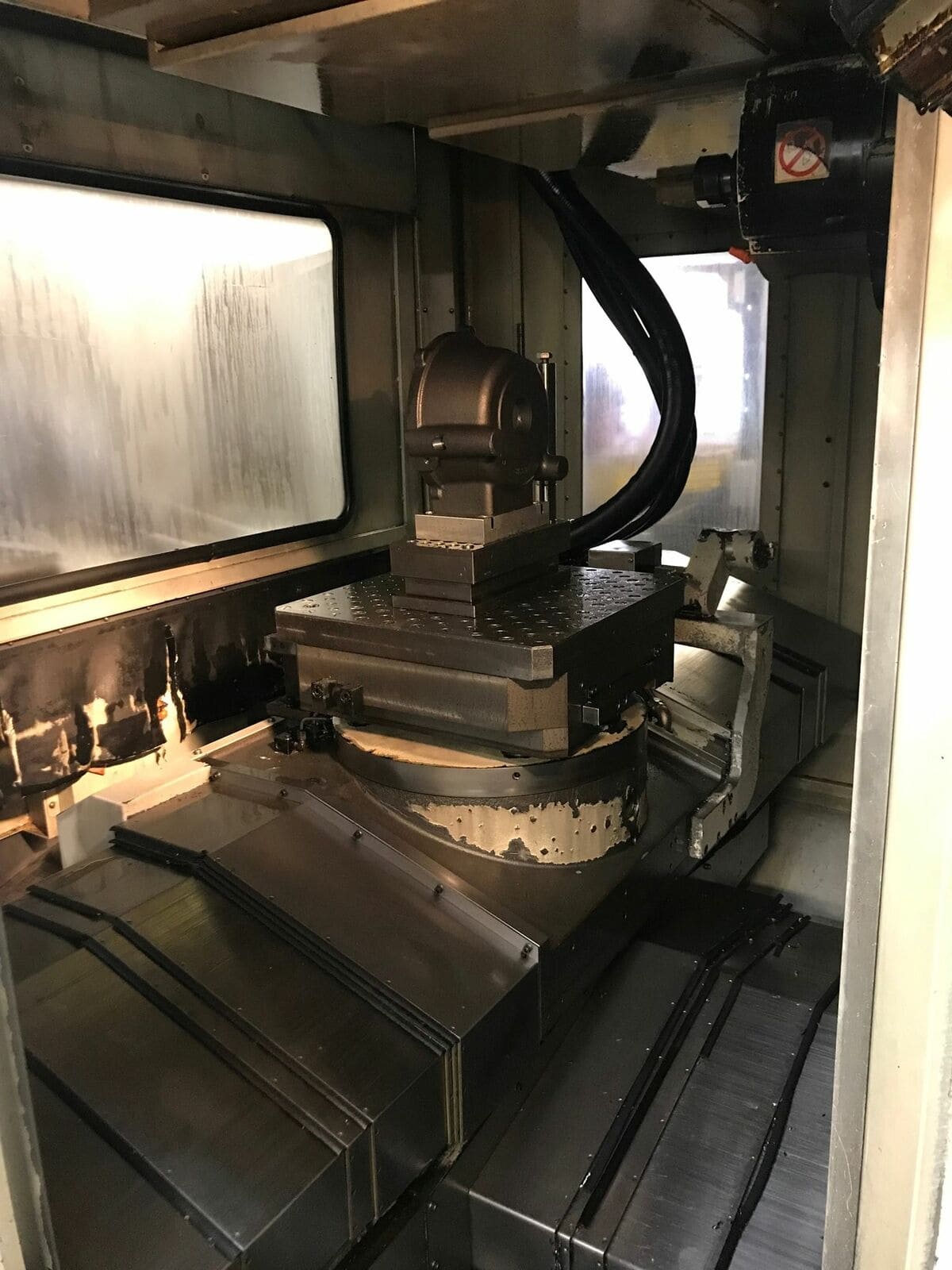 Kitamura Mycenter-500 500mm HMC, 1998 - 10,000RPM, CAT50, Chip Conveyor, High Pressure Coolant, 4th Axis, Coolant Thru Spindle - Image 4