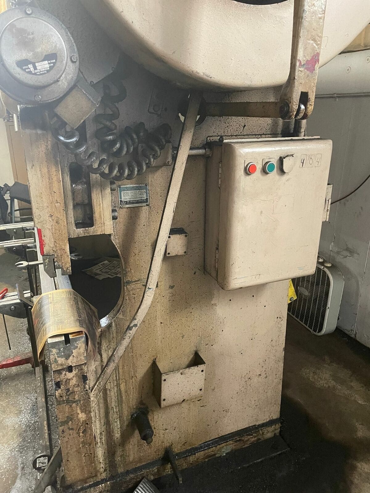 135 Ton x 8' Cincinnati 5 Series Press Brake, Under Power, Video - Image 2