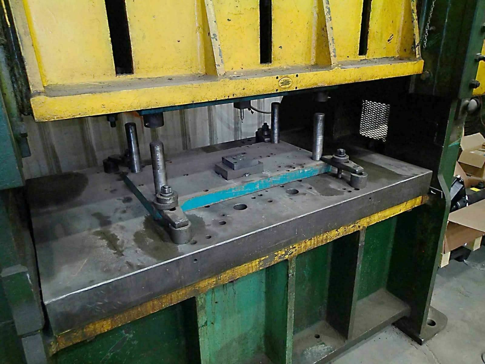 150 Ton Verson Model 6B60 Straight Side Press- 6" Stroke, 16" Shut, Power Ram - Image 5