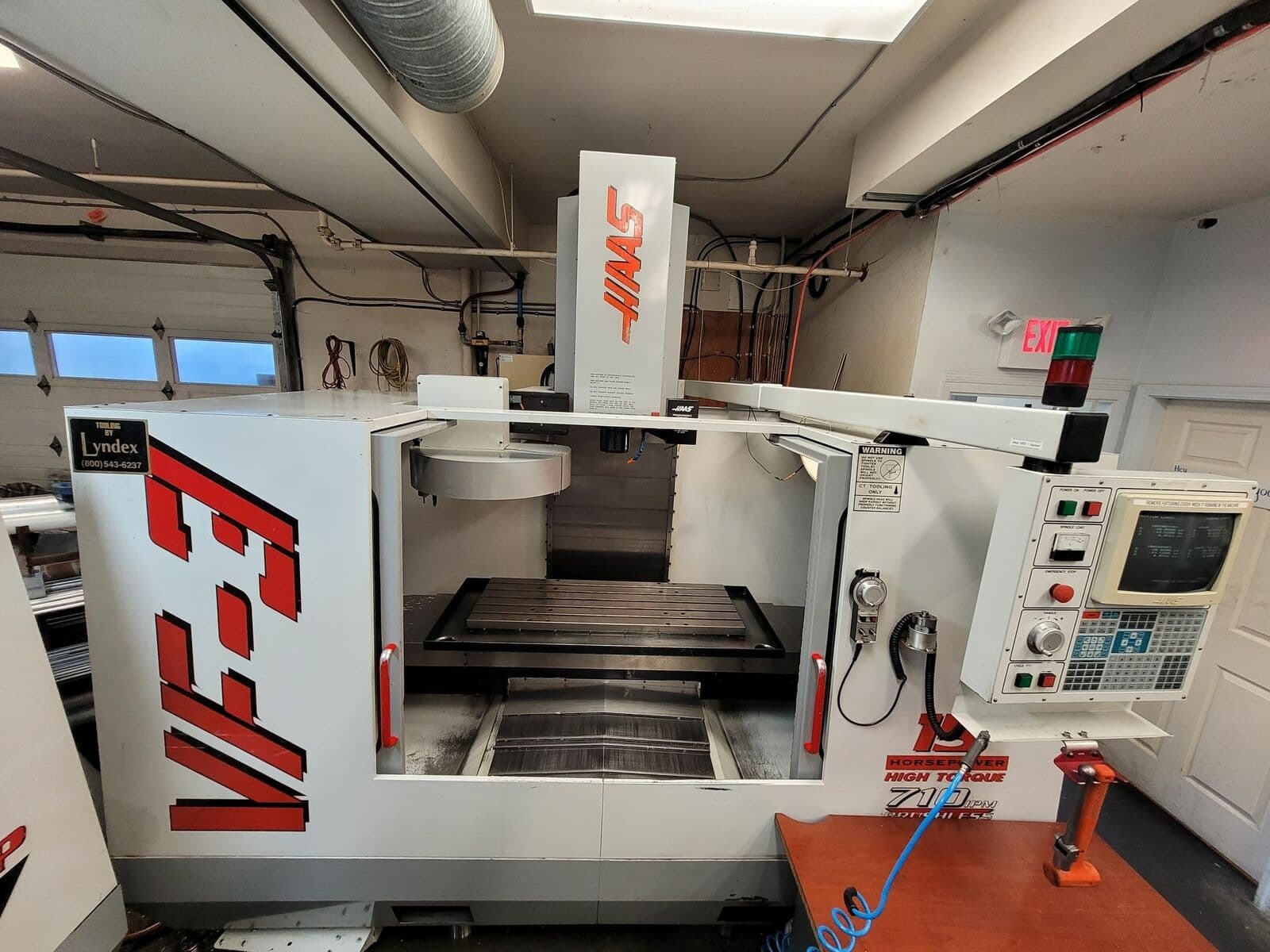 Haas VF-3B VMC, 2000 - GearBox, 10k RPM, Auger, 4th Axis Ready - Image 2