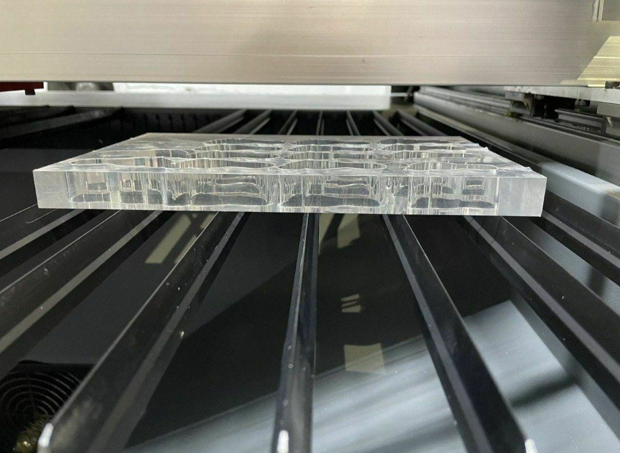 150 Watt Mintech MC-2500 CO2 Hi Performance Laser Cutting & Engraving System 2021 - 4x8 Table, Machine is new and comes with full manufacturer’s warranty! - Image 7