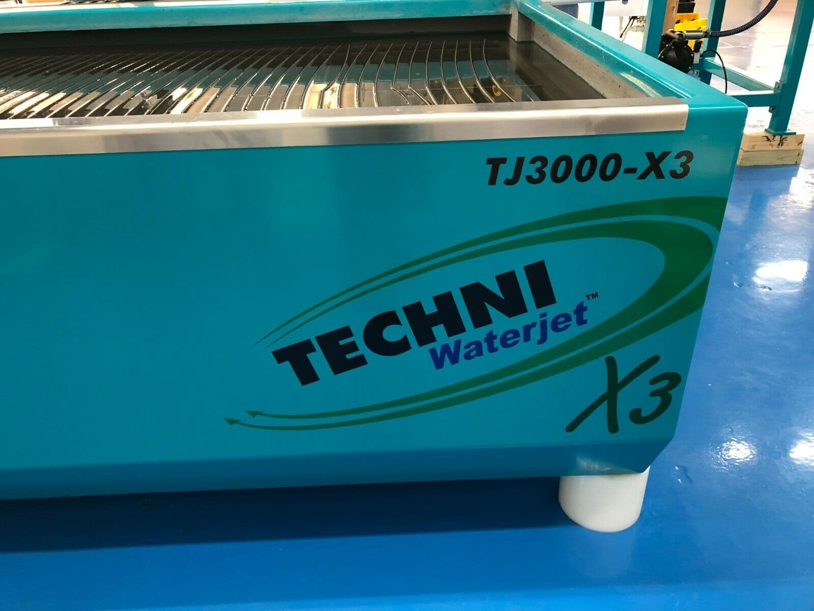 5' x 10' Techni TJ3000-X3 Waterjet, 2017 - 66,000 PSI - Image 4