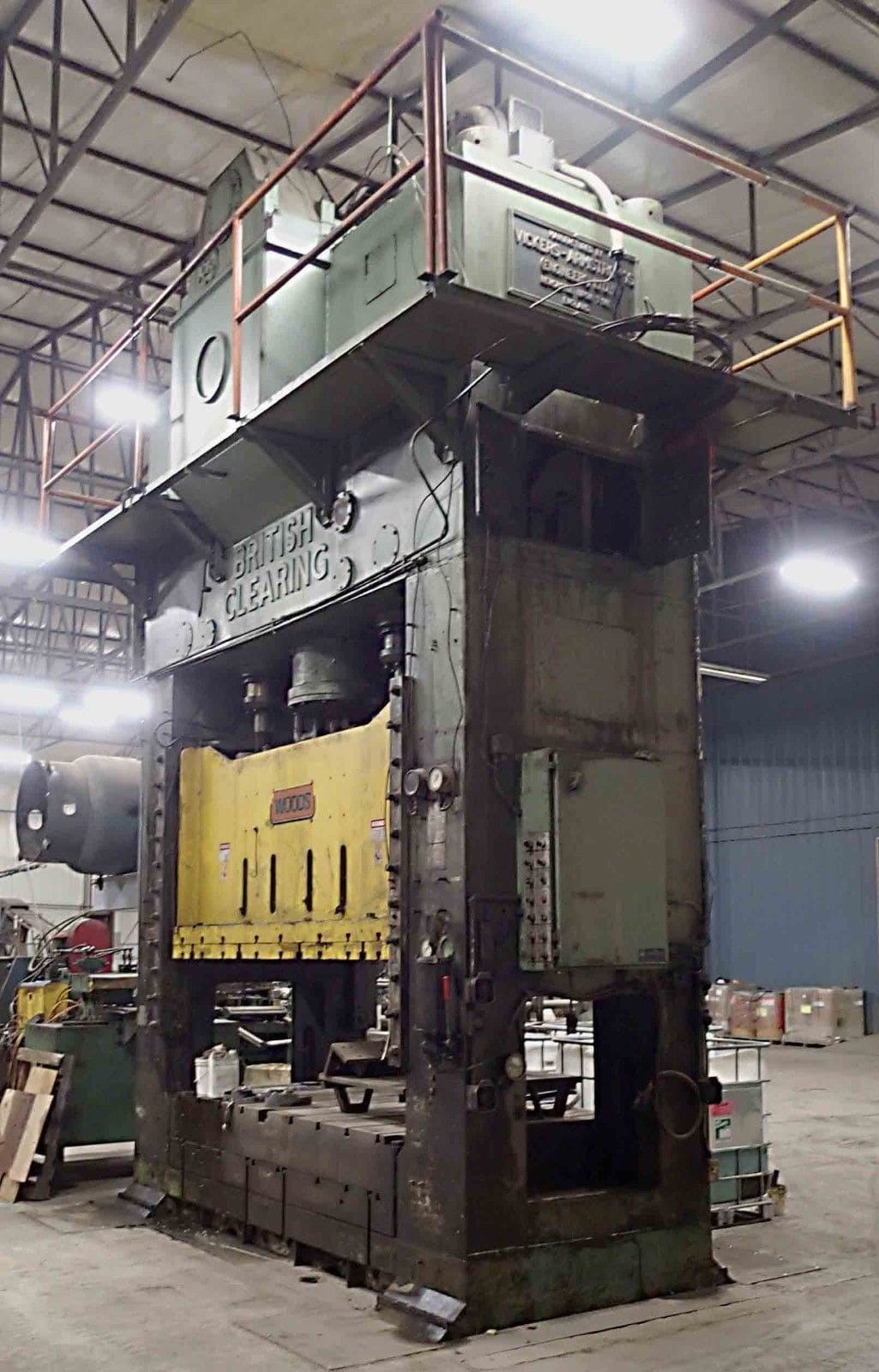660 Ton British Clearing Model S4-650 108-64 Straight Side Press- 66" x 108" Bed, 18" Stroke, 48" Shut - Image 8
