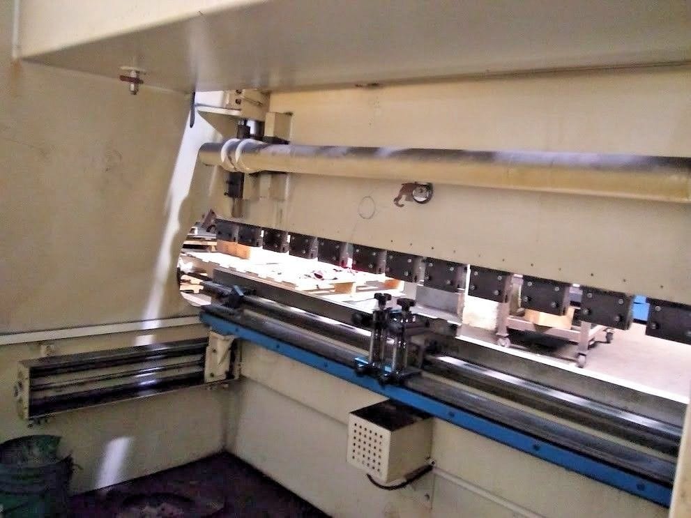 88 Ton x 10' Ermak AP-10-88 CNC Press Brake, 2004 - Image 4