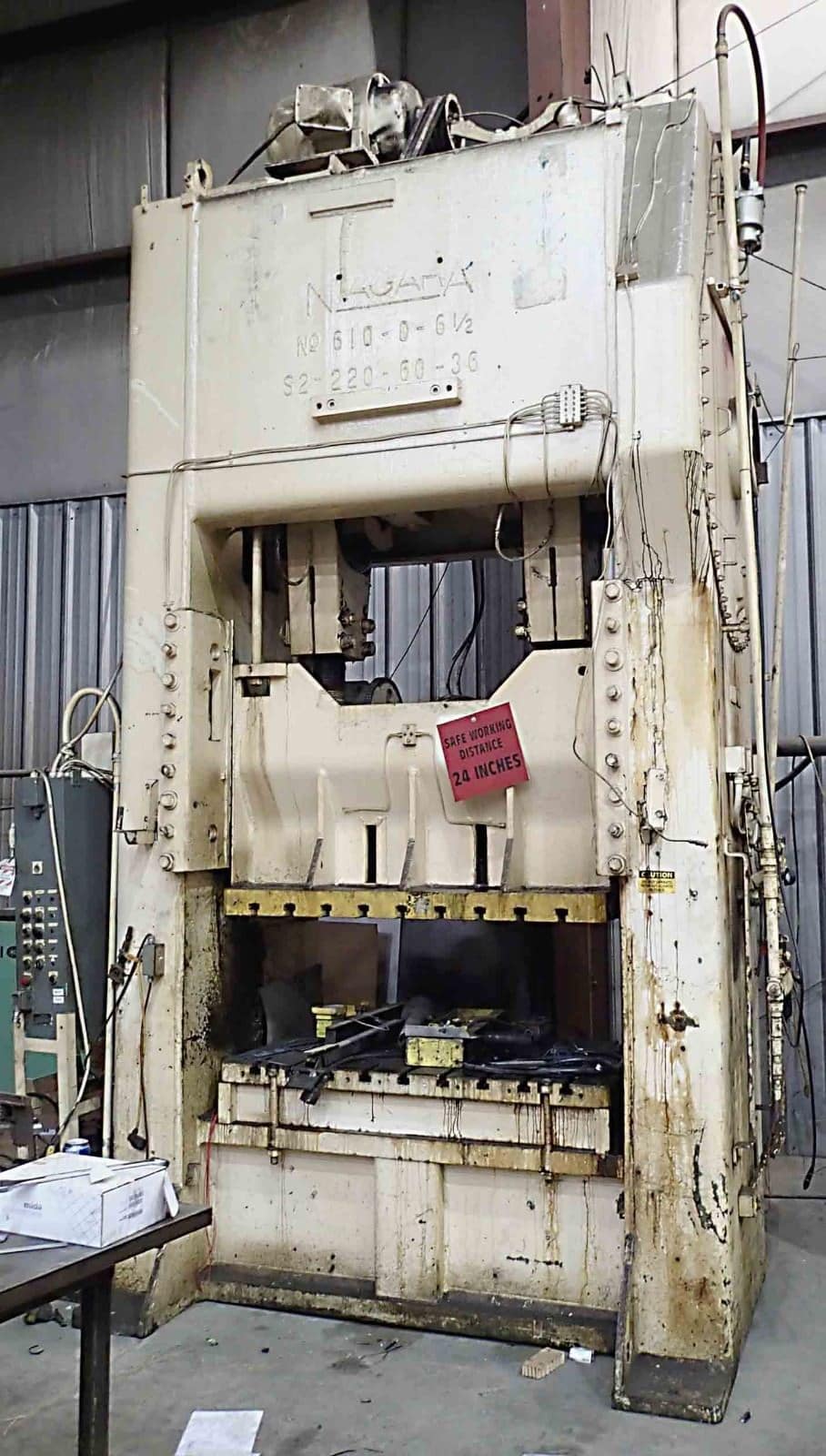 220 Ton Niagara Model S2-220-60-36 Straight Side Press- 36" x 60" Bed, 12" Stroke, 23" Shut